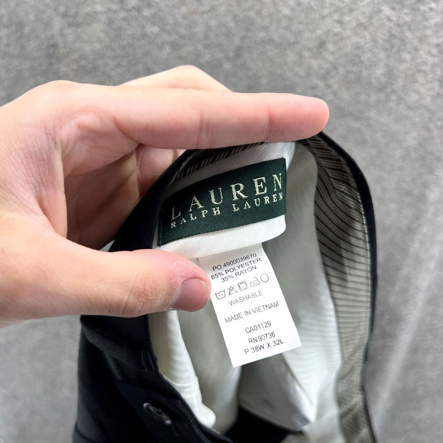 Ralph Lauren VINTAGE Lauren Ralph Lauren Dress Pants Men 38x32 Black Slacks Pleated Preppy Trouser Dress Pants Pants Men 38x32 Black Preppy Vintage Mens Size US 38 / EU 54 - 3 Thumbnail