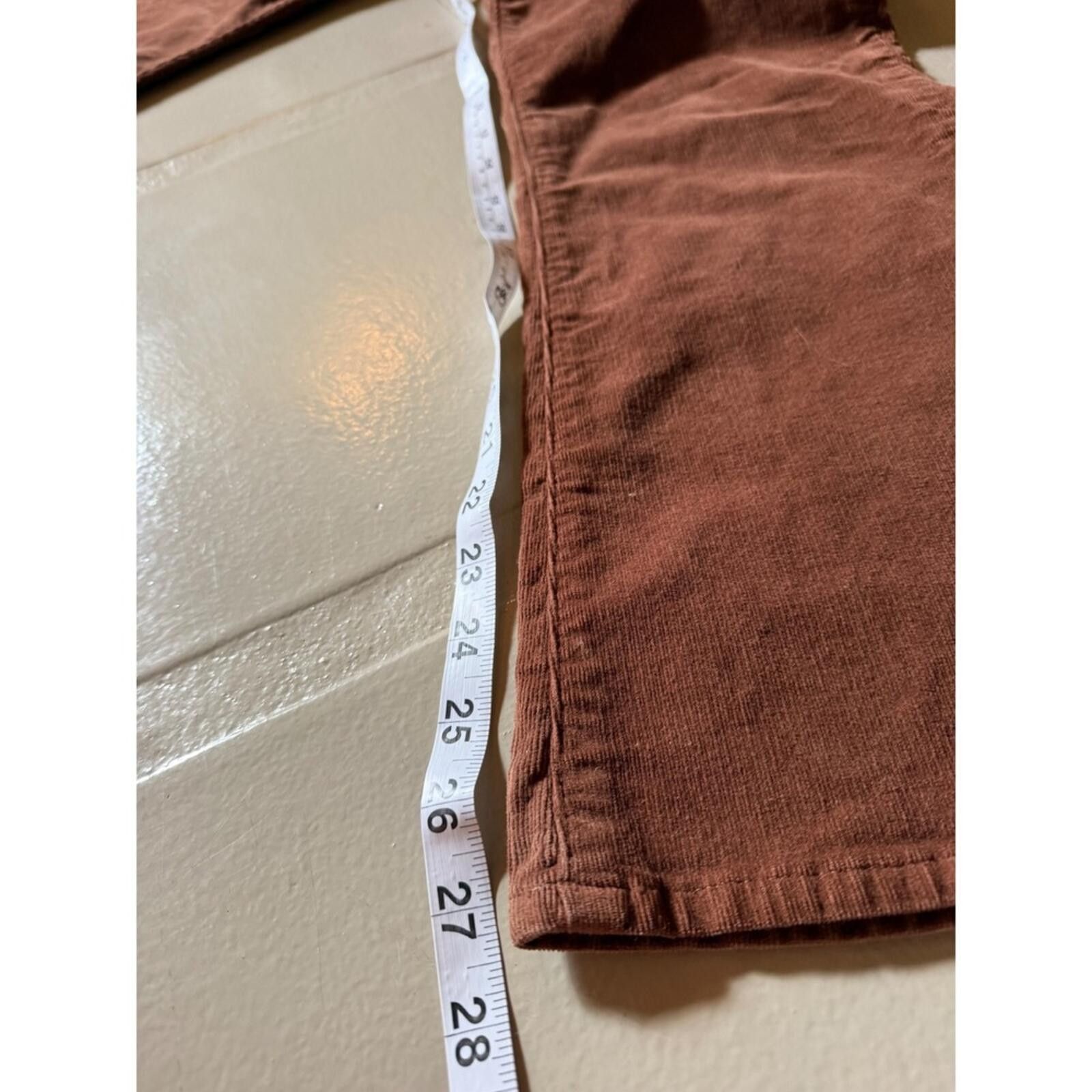 Frame FRAME Le Crop Mini Boot Corduroy 30 Mid Rise Flare Cropped Size 30" / US 8 / IT 44 - 8 Thumbnail