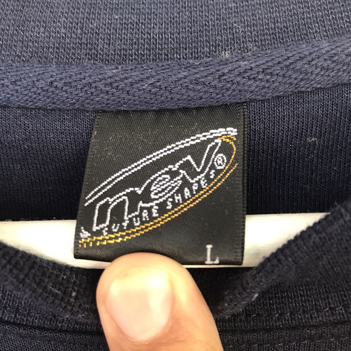 Vintage NEV SURFBOARD 73 big spellout logo sweatshirt Size US M / EU 48-50 / 2 - 6 Thumbnail