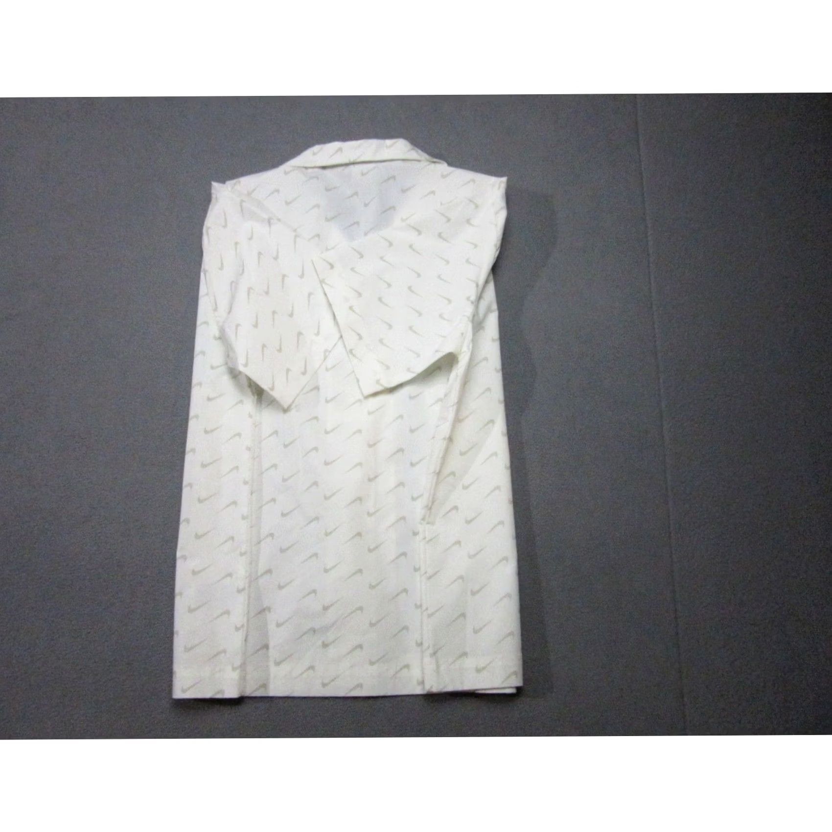 Nike Nike Shirt Womens L Sail White Button Up New Swoosh AOP Monogram Oversize Size L / US 10 / IT 46 - 3 Thumbnail