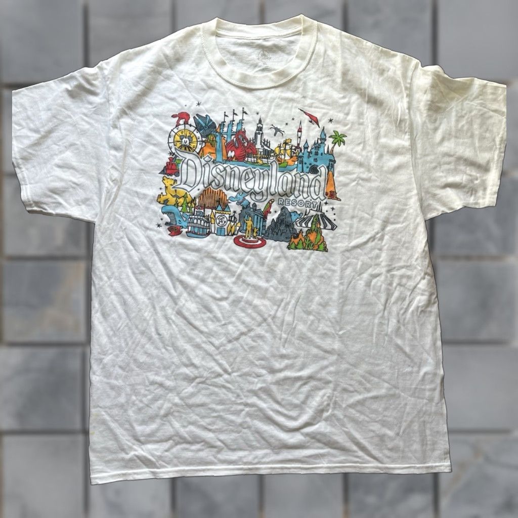 Disney Disney Disneyland T-Shirt White Spell-Out XL Resort Mickey Rides Tour Rides Vacay Mens Size US XL / EU 56 / 4 - 1 Thumbnail