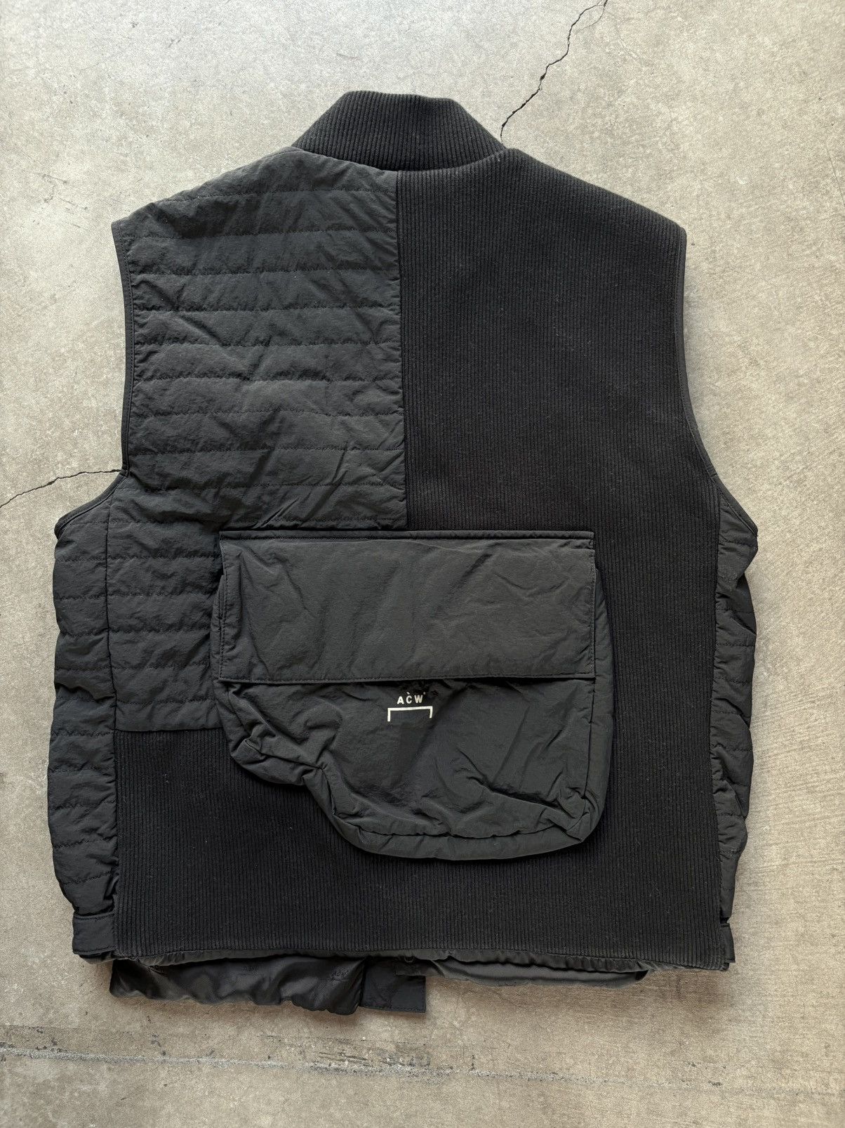 A-COLD-WALL* ACW Asymmetric 3D Padded Pocket Puffer Rib Gilet, Size L Size US L / EU 52-54 / 3 - 2 Thumbnail