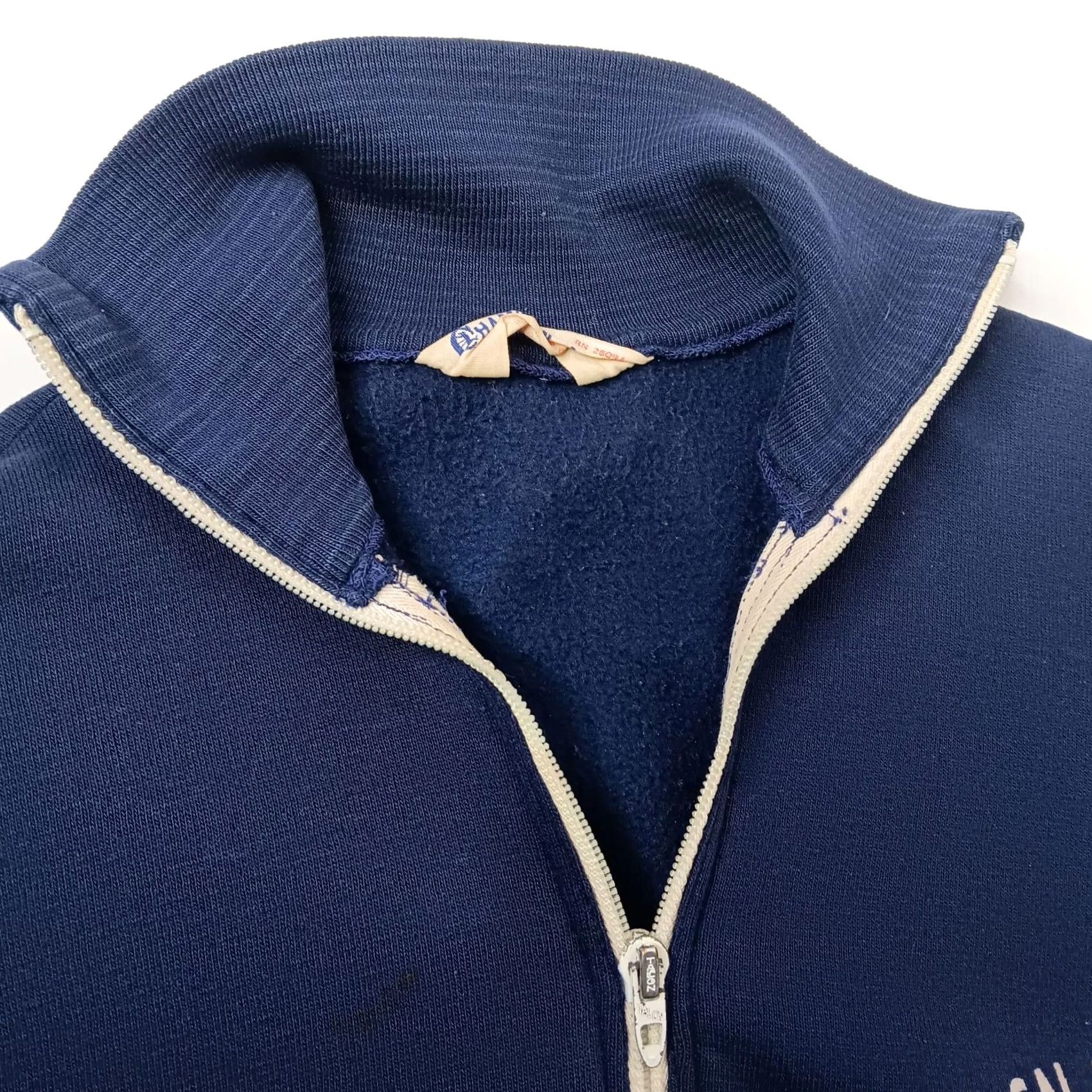 Champion VINTAGE Champion Running Man Sweatshirt M Men Zip Blue 60s Gym Class Athletic True Vintage City? Size US M / EU 48-50 / 2 - 7 Thumbnail