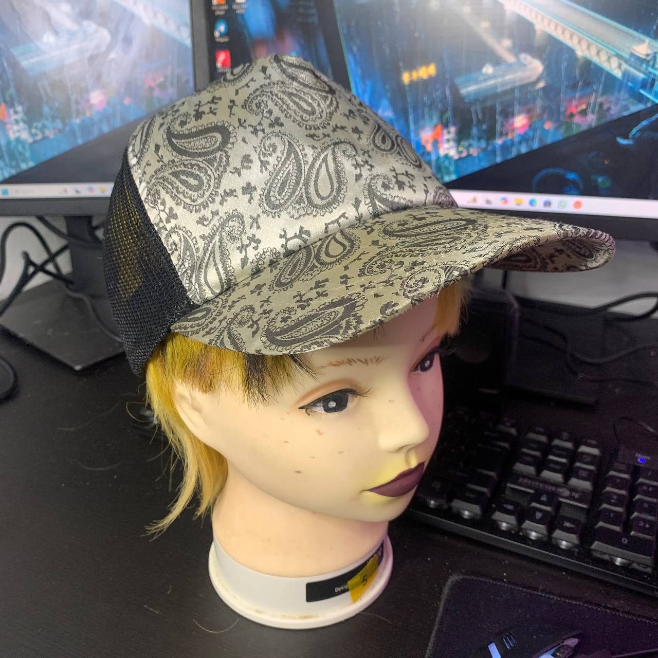 Japanese Brand × Vintage RARE PAISLEY RAYLA TRUCKER HAT Size ONE SIZE - 1 Thumbnail