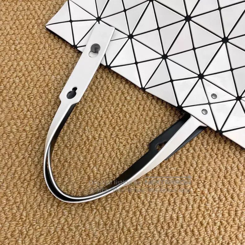 Issey Miyake Issey Miyake White Handbag Size ONE SIZE - 6 Thumbnail