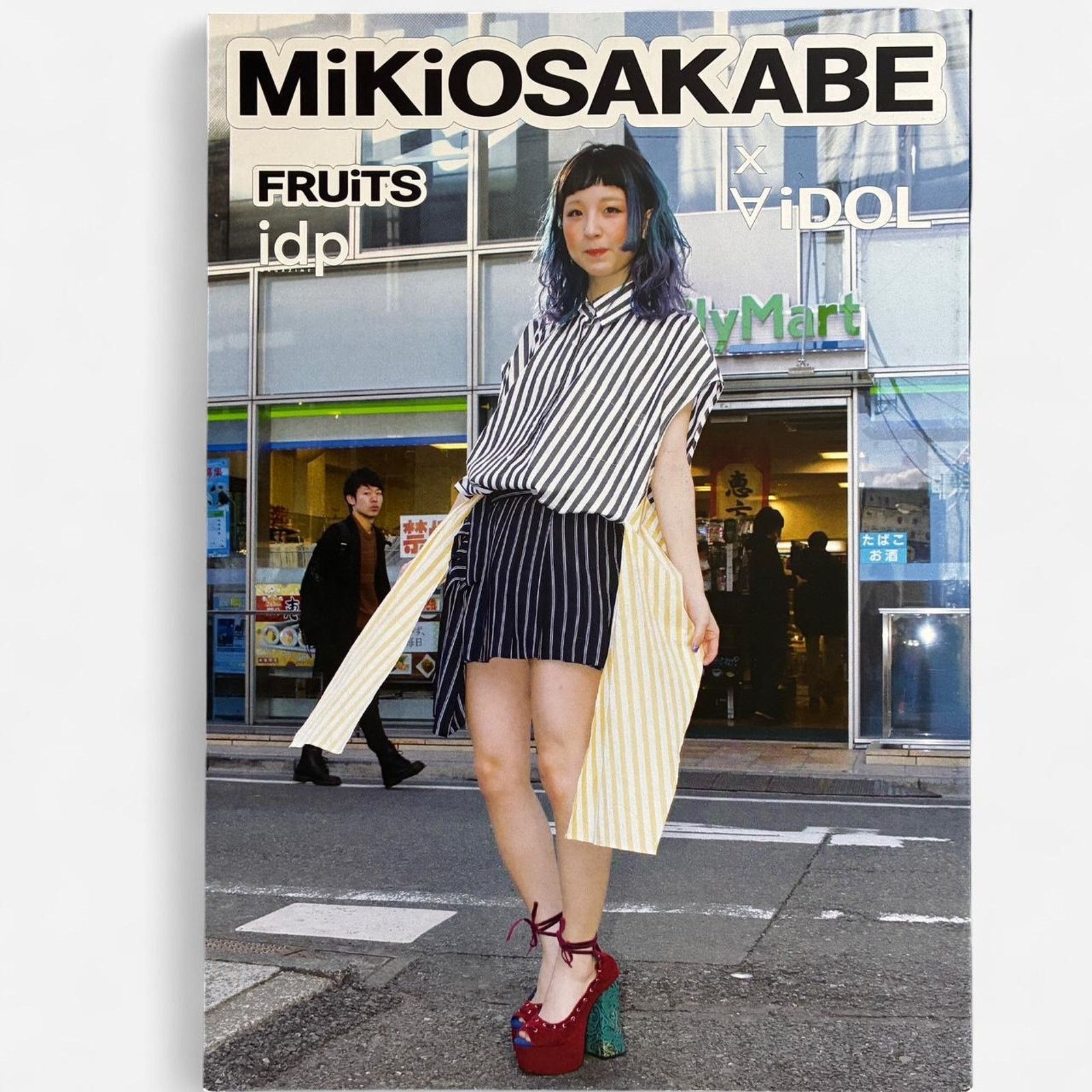 Japanese Brand MiKiOSAKABE Fruits magazine Japanese streets photo catalog Size ONE SIZE - 1 Thumbnail