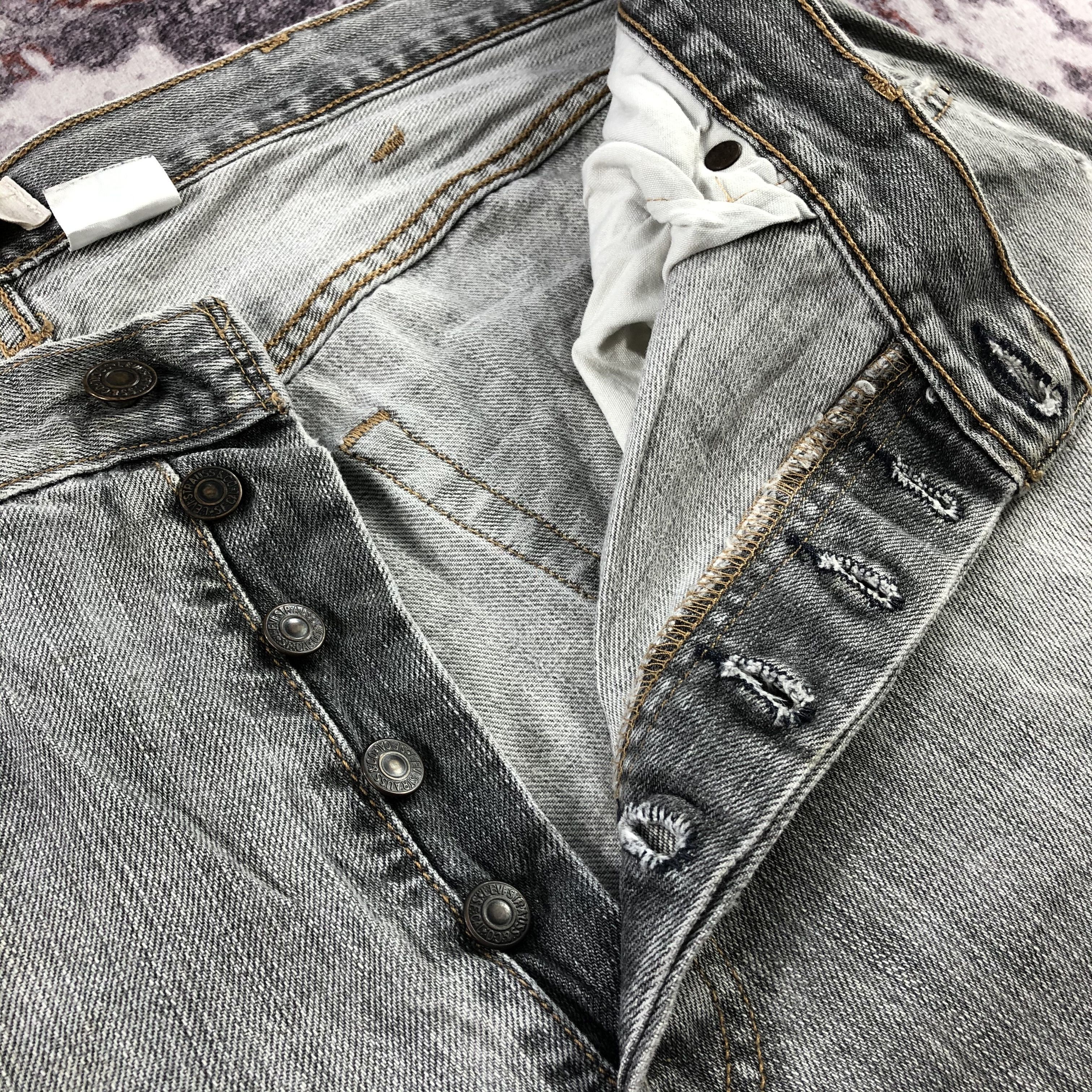 Levi's × Vintage Faded Black Levis 501 Jeans-JM2921 Size US 39 - 11 Thumbnail