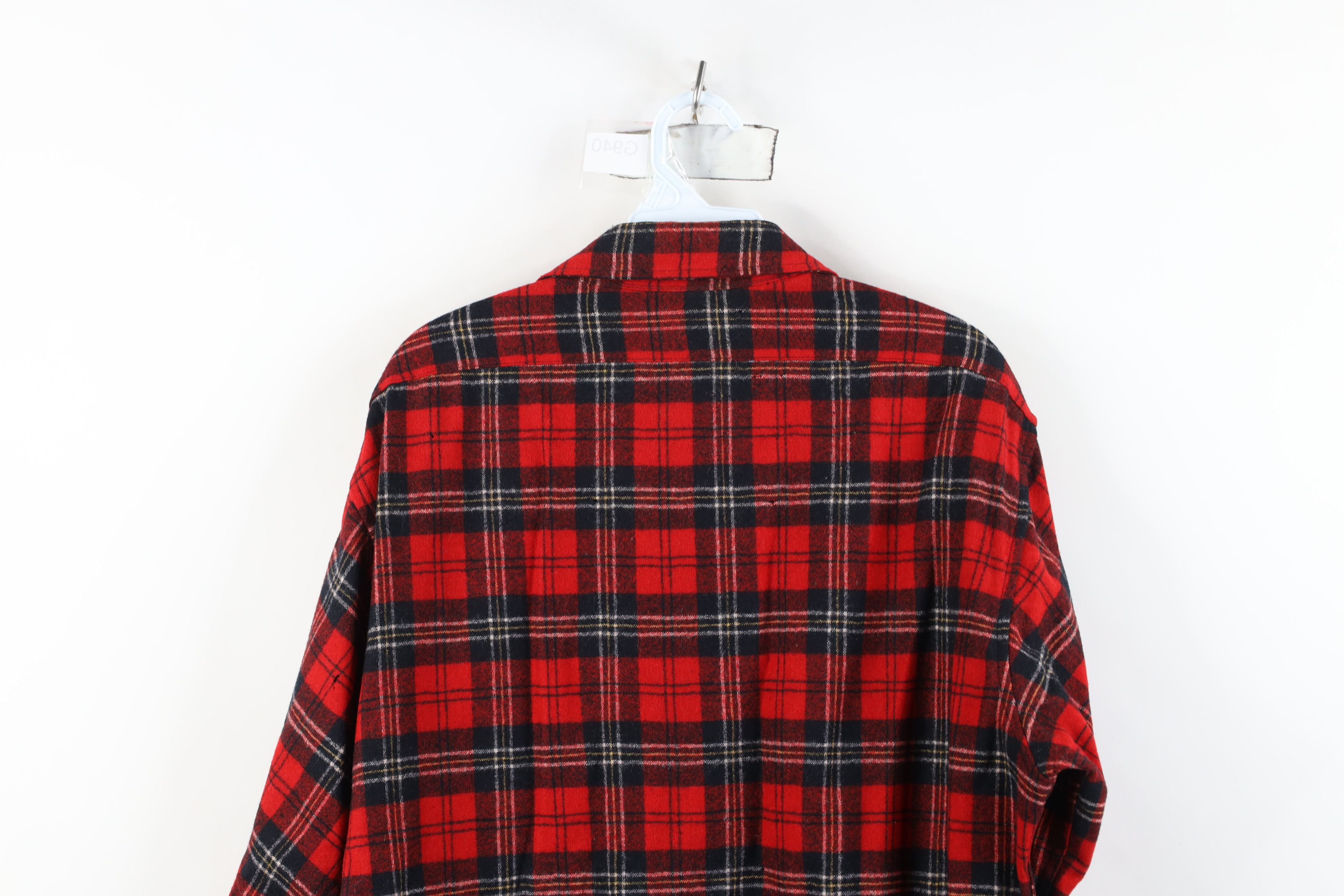 Pendleton Vintage 70s Pendleton Virgin Board Button Shirt Plaid USA Size US L / EU 52-54 / 3 - 14 Thumbnail