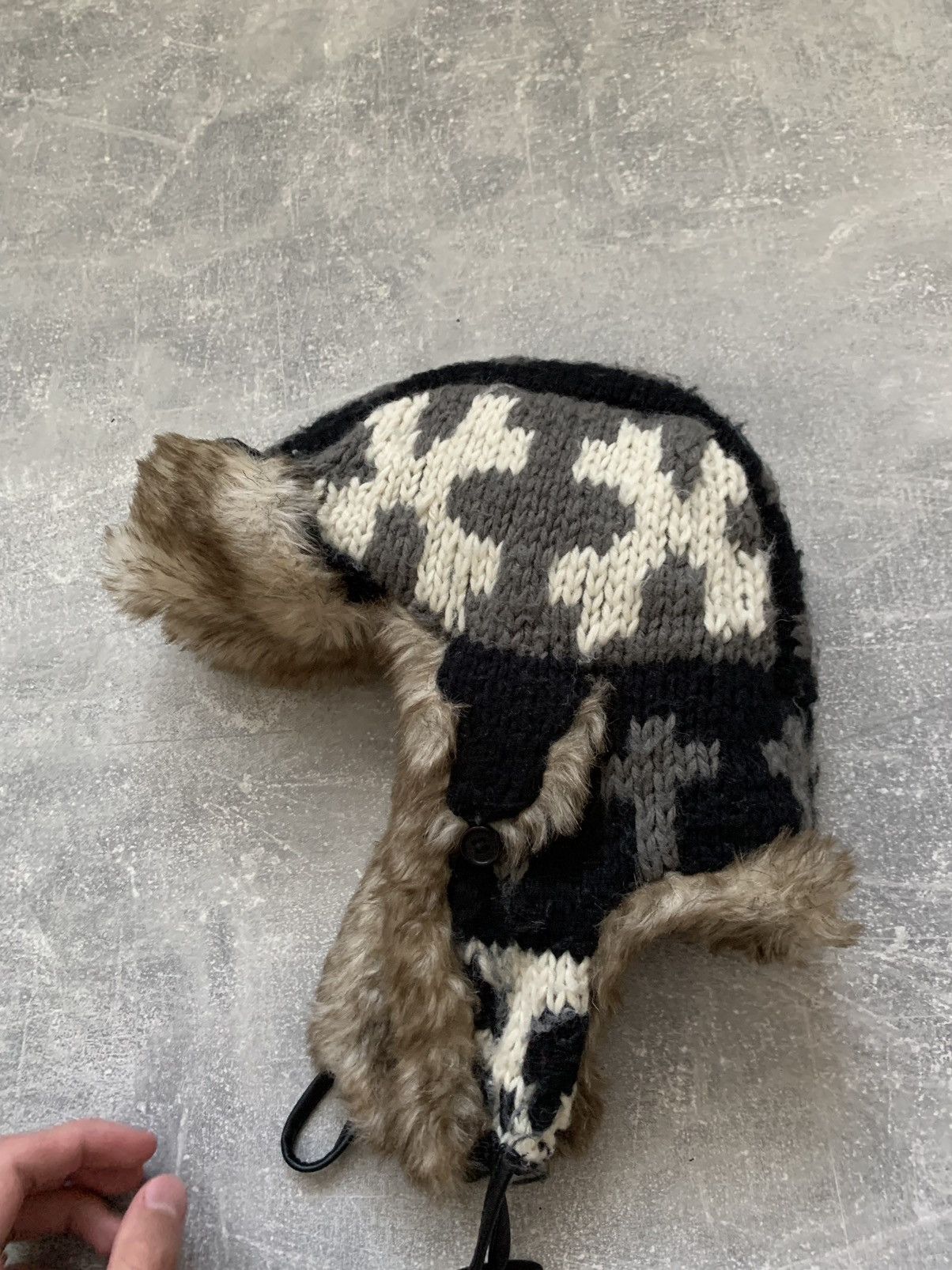 Japanese Brand × Vintage Vintage fuzzy mohair japanese ushanka hat avant garde Size ONE SIZE - 9 Thumbnail