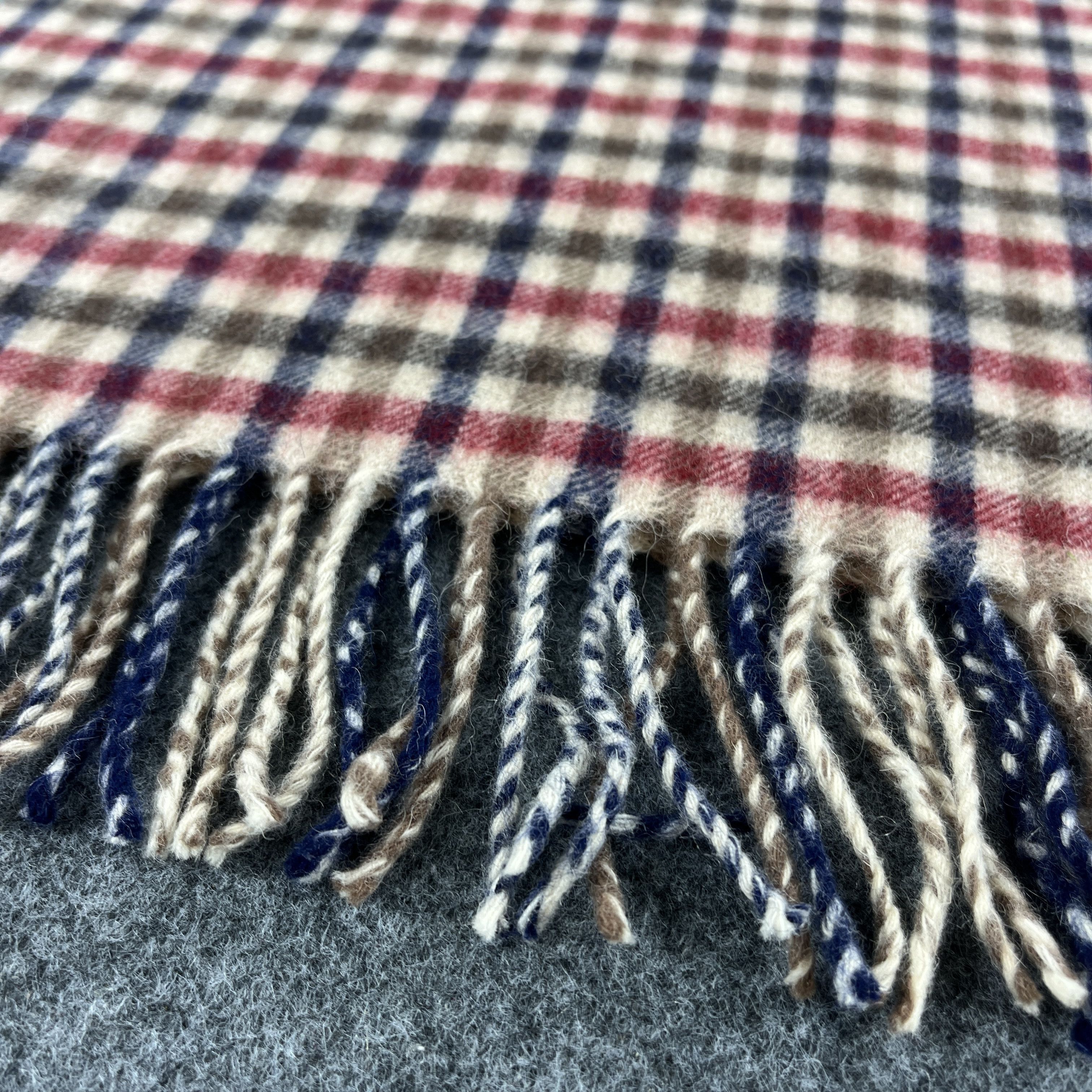 Aquascutum Aquasqutum Scarf / Muffler / Neckwear T1494 Size ONE SIZE - 8 Thumbnail