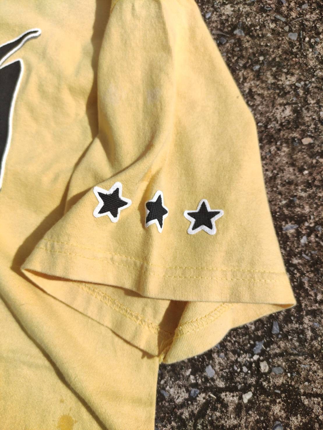 Aerosmith Vtg 90's Aerosmith 3 Stars Logo Embossed Screen T-Shirt Size US L / EU 52-54 / 3 - 7 Thumbnail