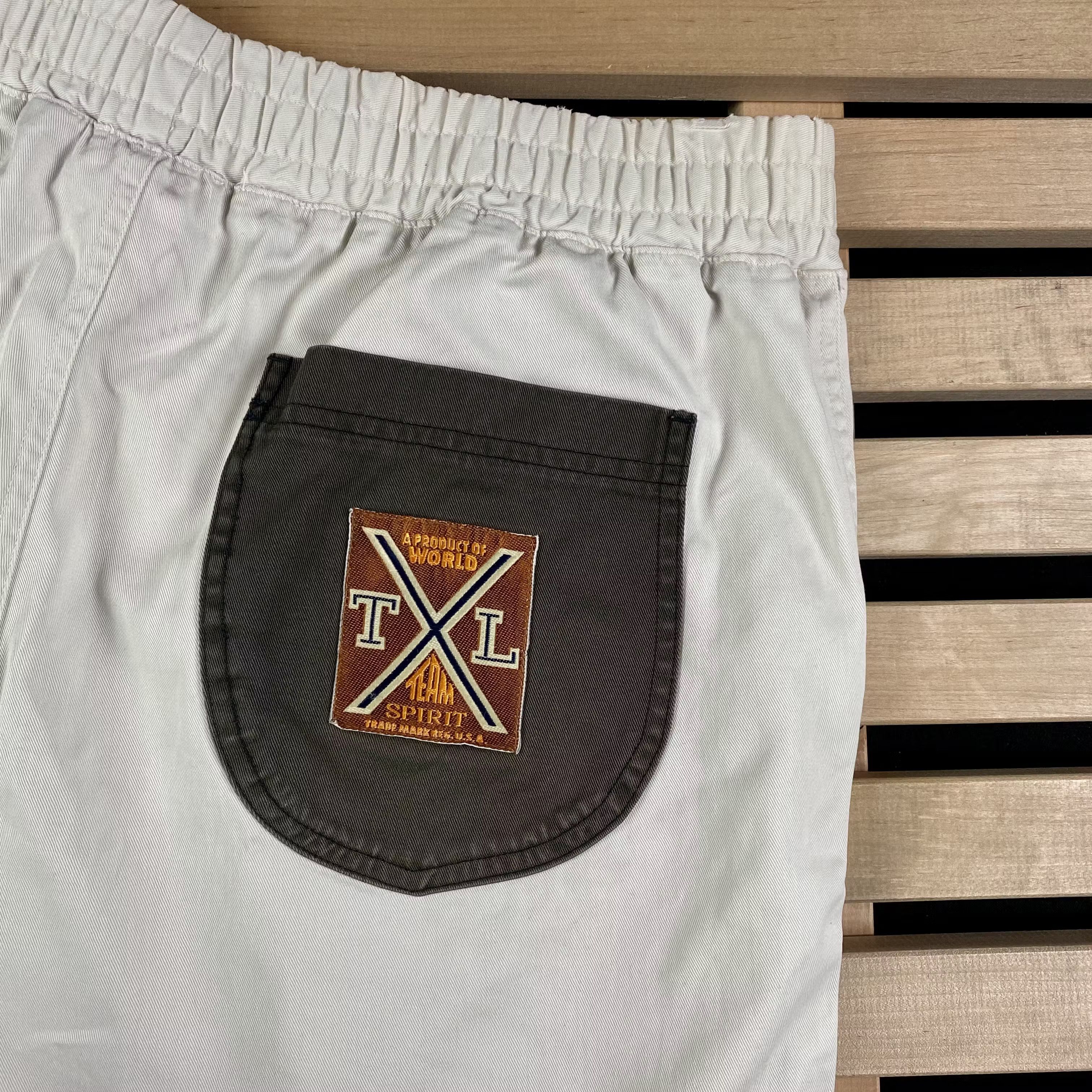 NHL × Vintage Mens Shorts NHL Kings Los Angeles Size L Vintage Size US 34 / EU 50 - 8 Thumbnail