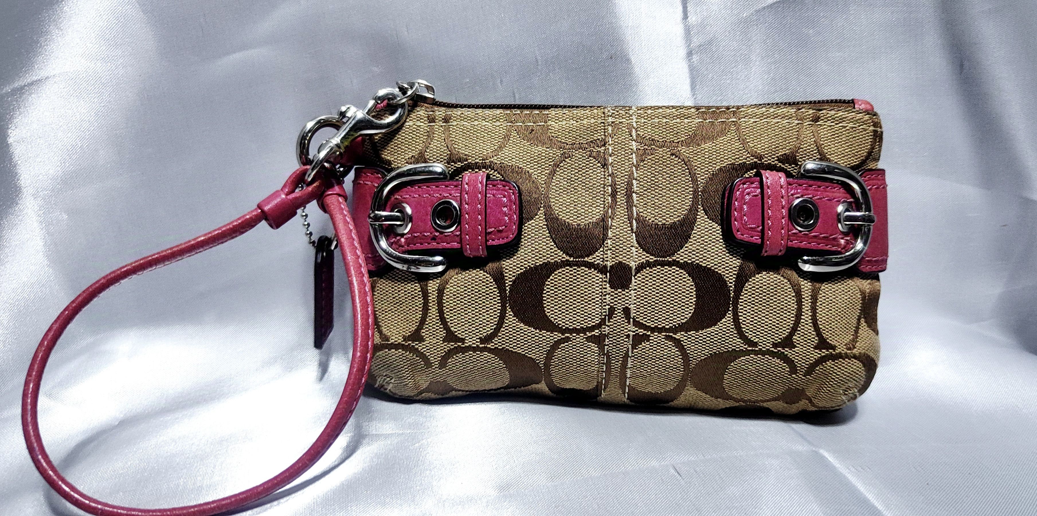Coach COACH Brown Fuchsia Signature Canvas Wristlet Size ONE SIZE - 4 Thumbnail