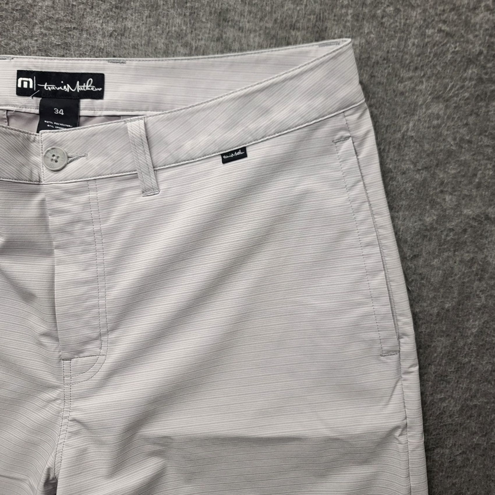 TravisMathew Travis Mathew Beck Shorts Mens 34 Relaxed Fit Stretch Hybrid Golf Performance Twill Gray")[ Size US 34 / EU 50 - 7 Thumbnail