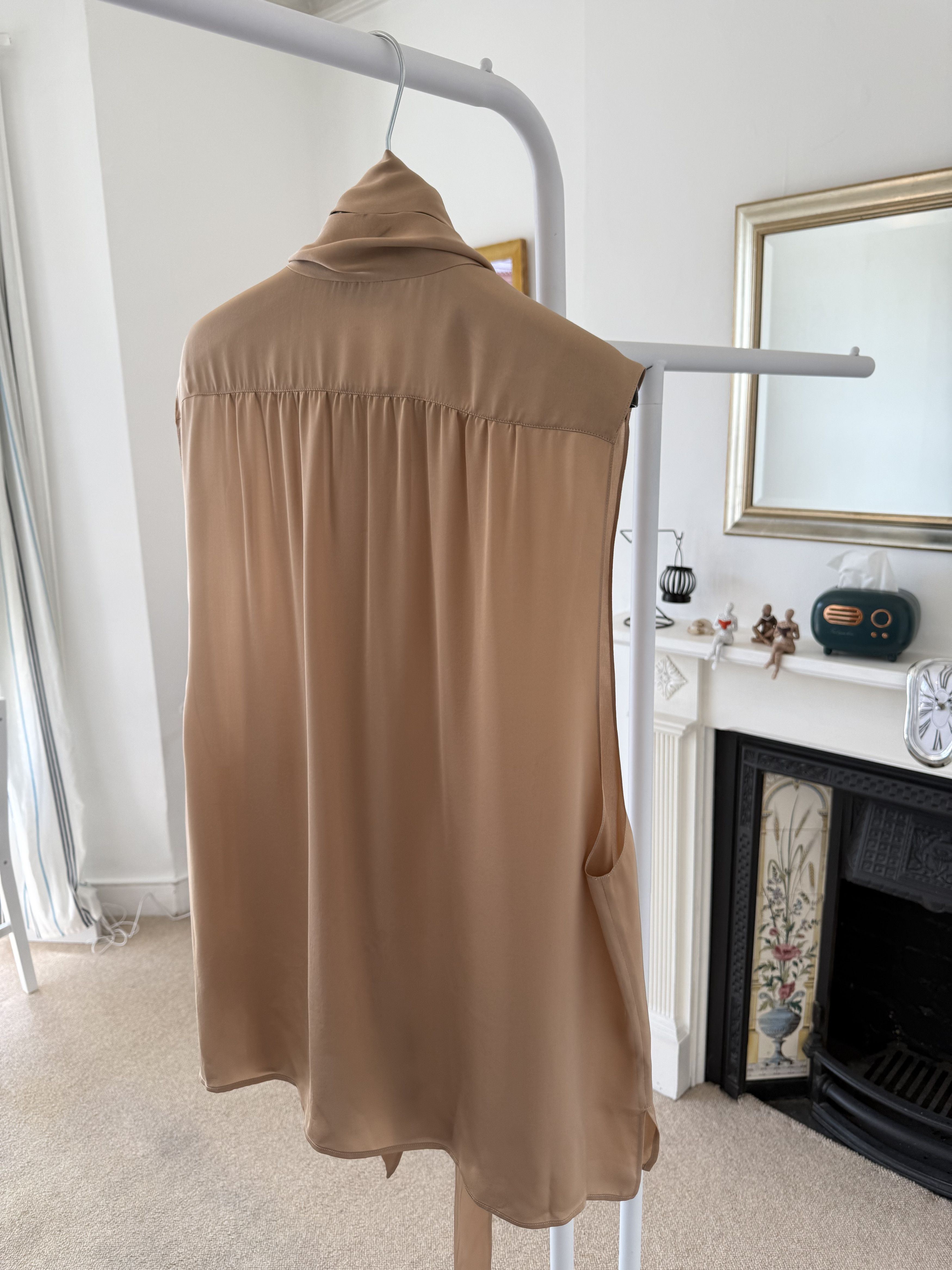 Saint Laurent Paris SS23 Saint Laurent Lavalliere-Neck Tunic Shirt in Silk Satin Size US S / EU 44-46 / 1 - 5 Thumbnail