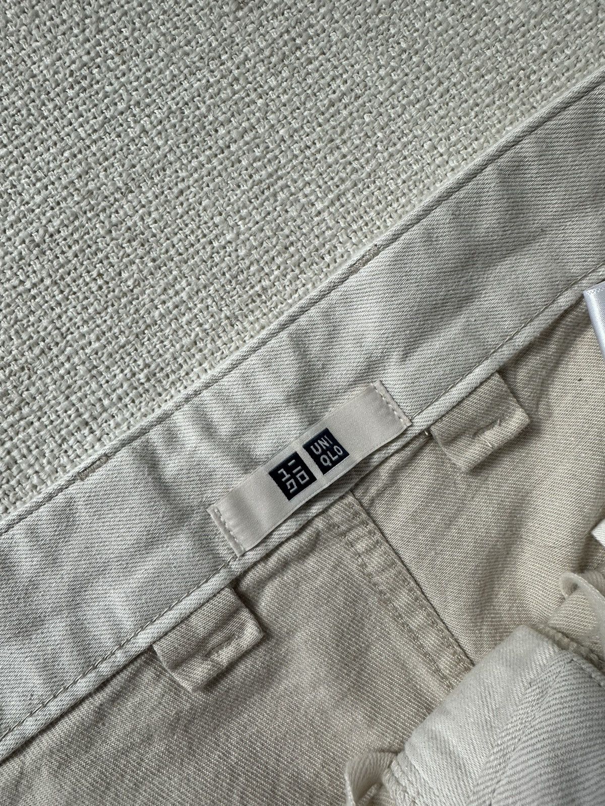 Uniqlo Cream Uniqlo Trouser Size US 32 / EU 48 - 3 Thumbnail