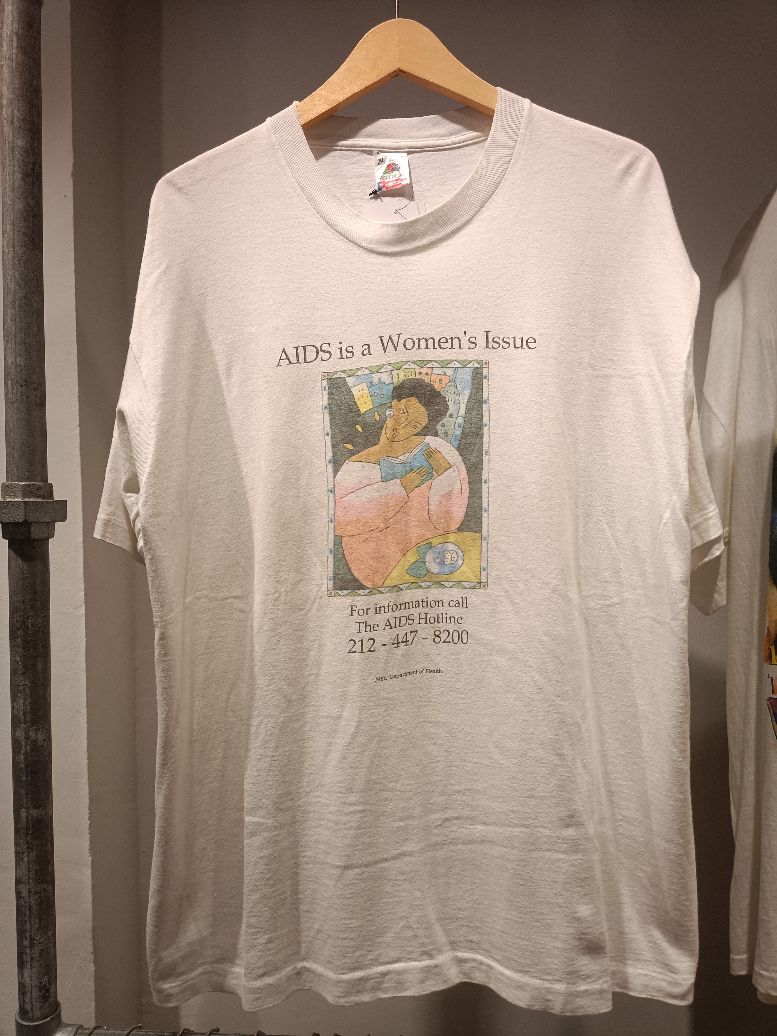 Fruit Of The Loom × Vintage aids is a women' issue Size US XL / EU 56 / 4 - 1 Thumbnail