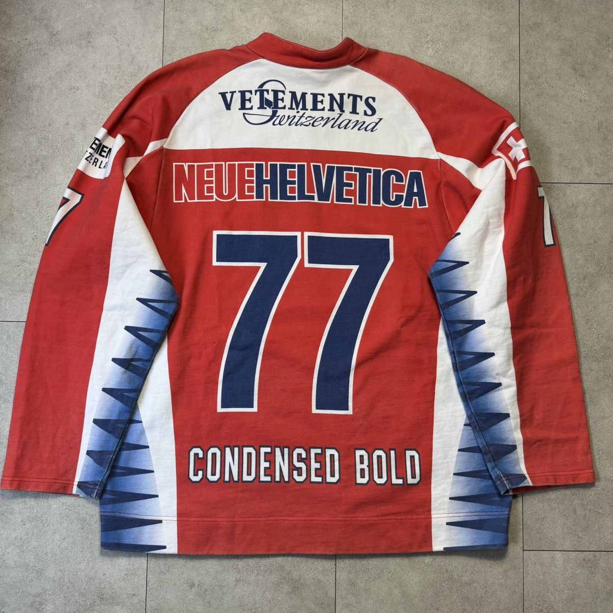 Vetements Vetements Helvetica Racing Logo Oversized Hockey Jersey Size US XS / EU 42 / 0 - 2 Thumbnail
