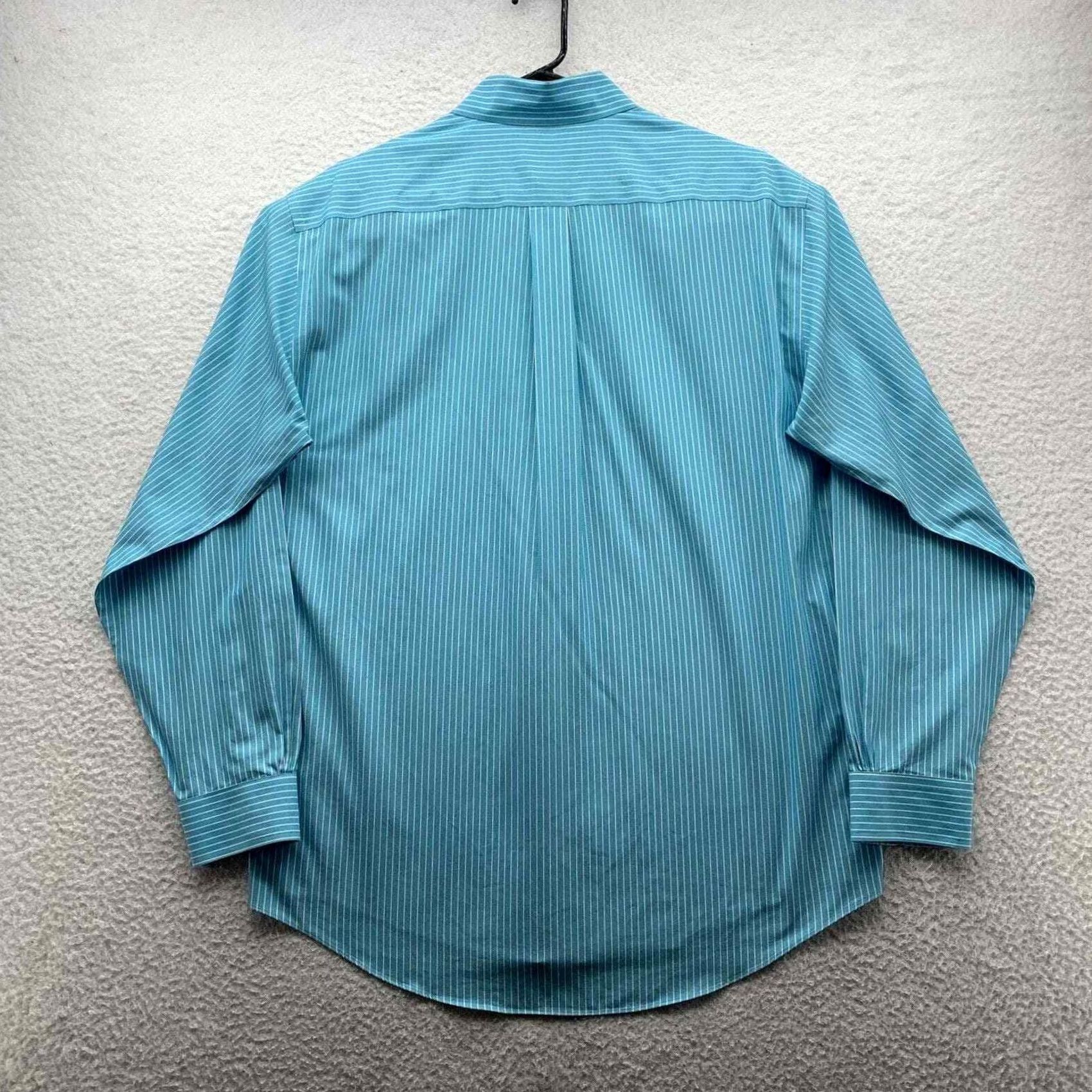 Brooks Brothers Brooks Brothers Button Up Shirt Mens Medium Non Iron Blue White Preppy Dad 346 Size US M / EU 48-50 / 2 - 5 Thumbnail