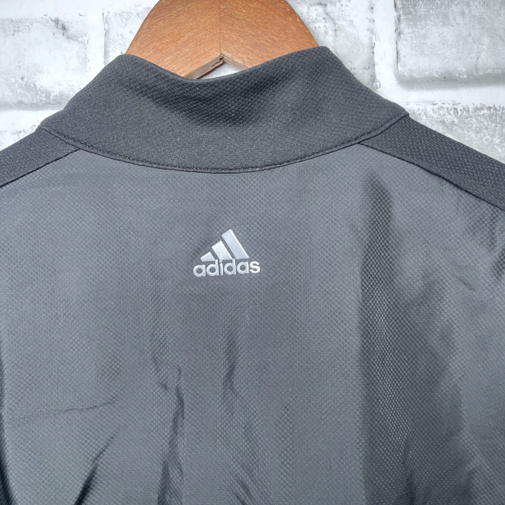 Adidas Adidas Black Zip Up Windbreaker Jacket Mens Size L Size US L / EU 52-54 / 3 - 6 Thumbnail