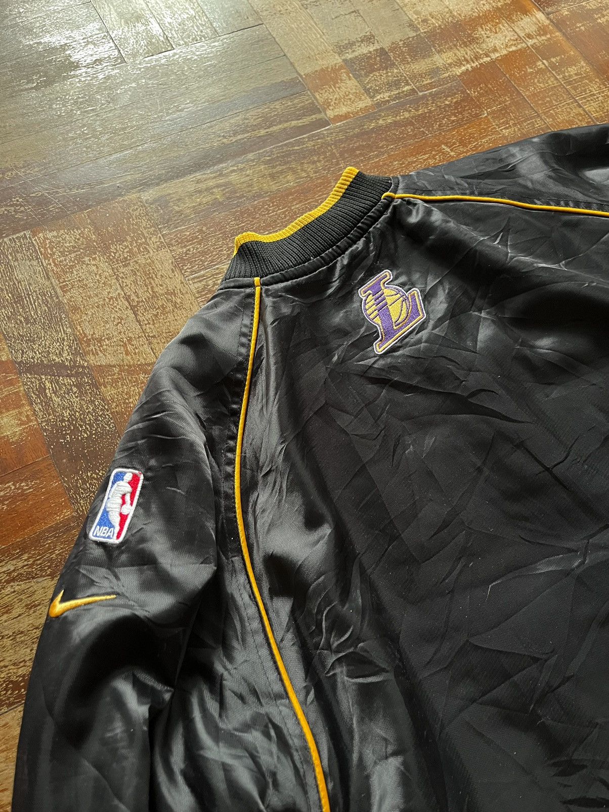 Nike × Vintage Vintage Nike LA Lakers NBA Bomber Jacket Size US S / EU 44-46 / 1 - 3 Thumbnail