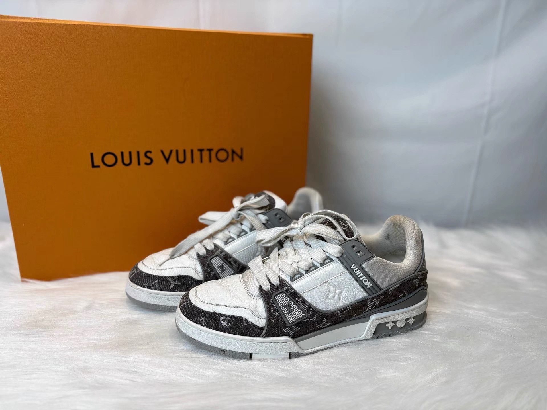Louis Vuitton Louis Vuitton Grey & White Denim Trainer Sneakers K36 Size US 7 / EU 40 - 1 Thumbnail