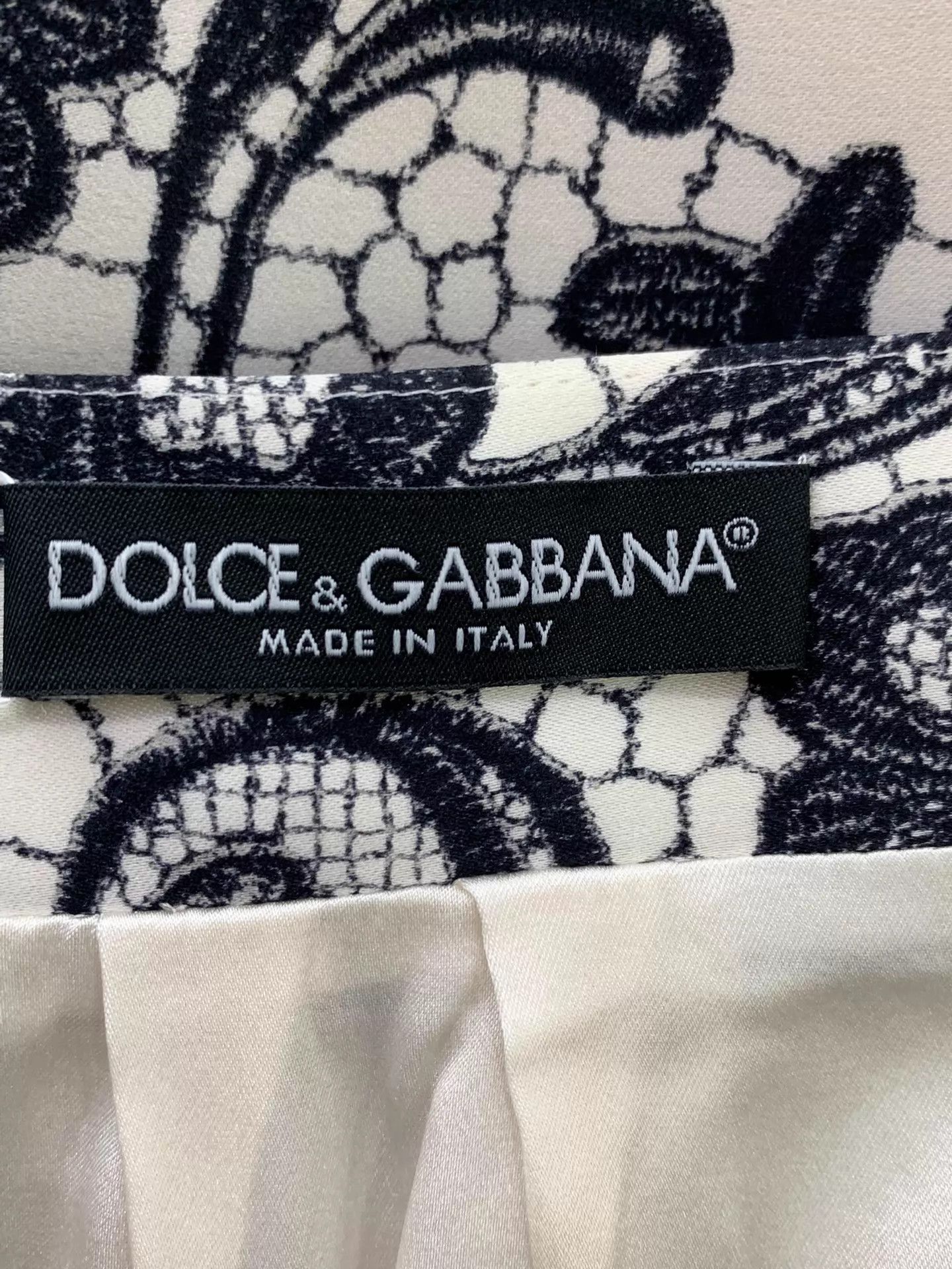 Dolce & Gabbana DG B&W Colorblock Printed Sleeveless Top Skirt Set 40/44 Size S / US 4 / IT 40 - 7 Thumbnail