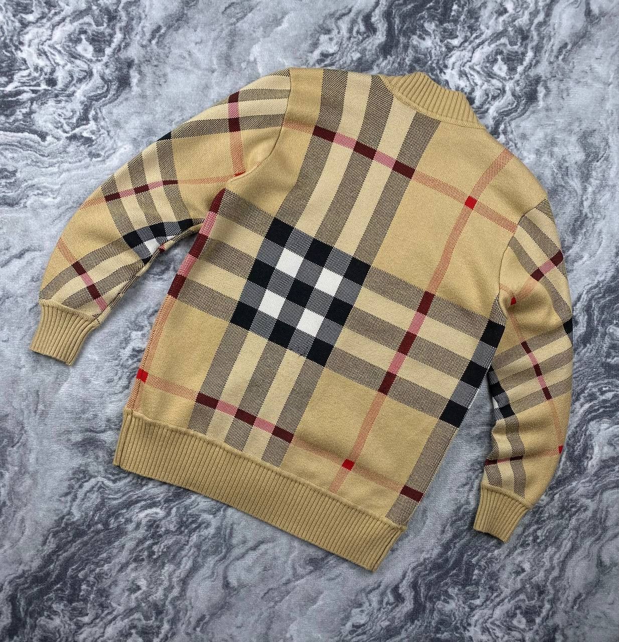 Burberry Burberry Nova Check Cardigan Wool Knit Women Size M Beige Size US M / EU 48-50 / 2 - 10 Thumbnail