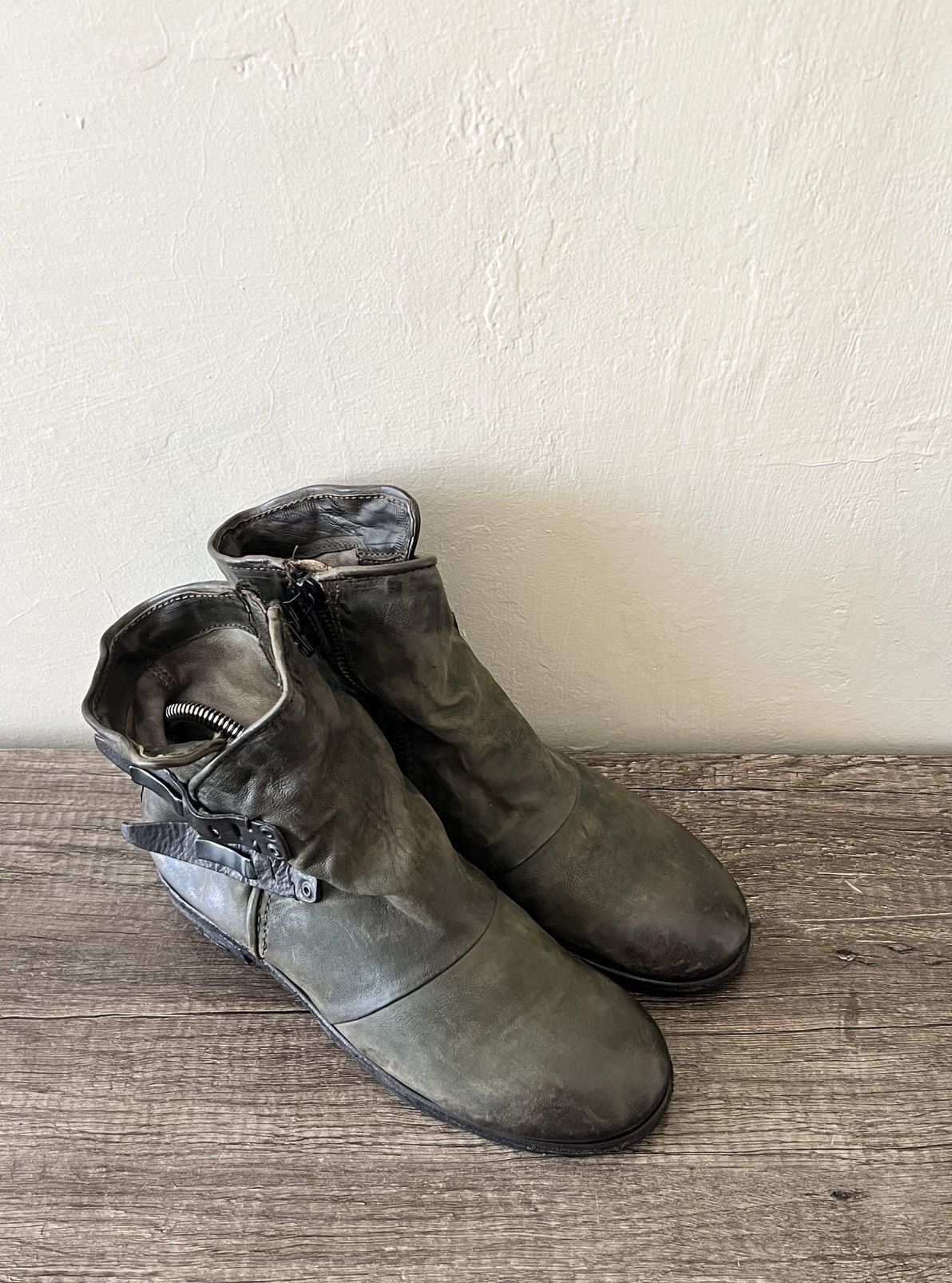 A.S.98 A.S.98 (Airstep) ITALIAN DISTRESSED OLIVE SLOUCH BOOTS Size US 8 / IT 38 - 3 Thumbnail
