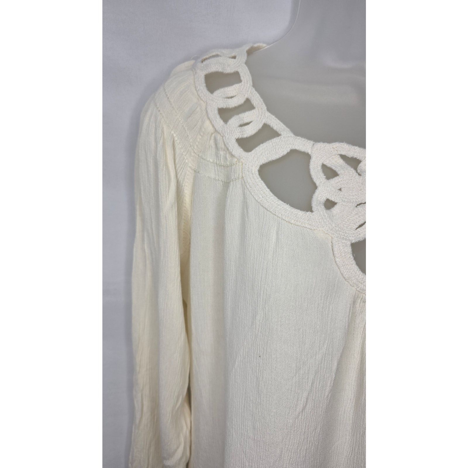 Other Sundance Cream Gauze Crochet Neckline Boho Peasant Top M Size M / US 6-8 / IT 42-44 - 4 Thumbnail
