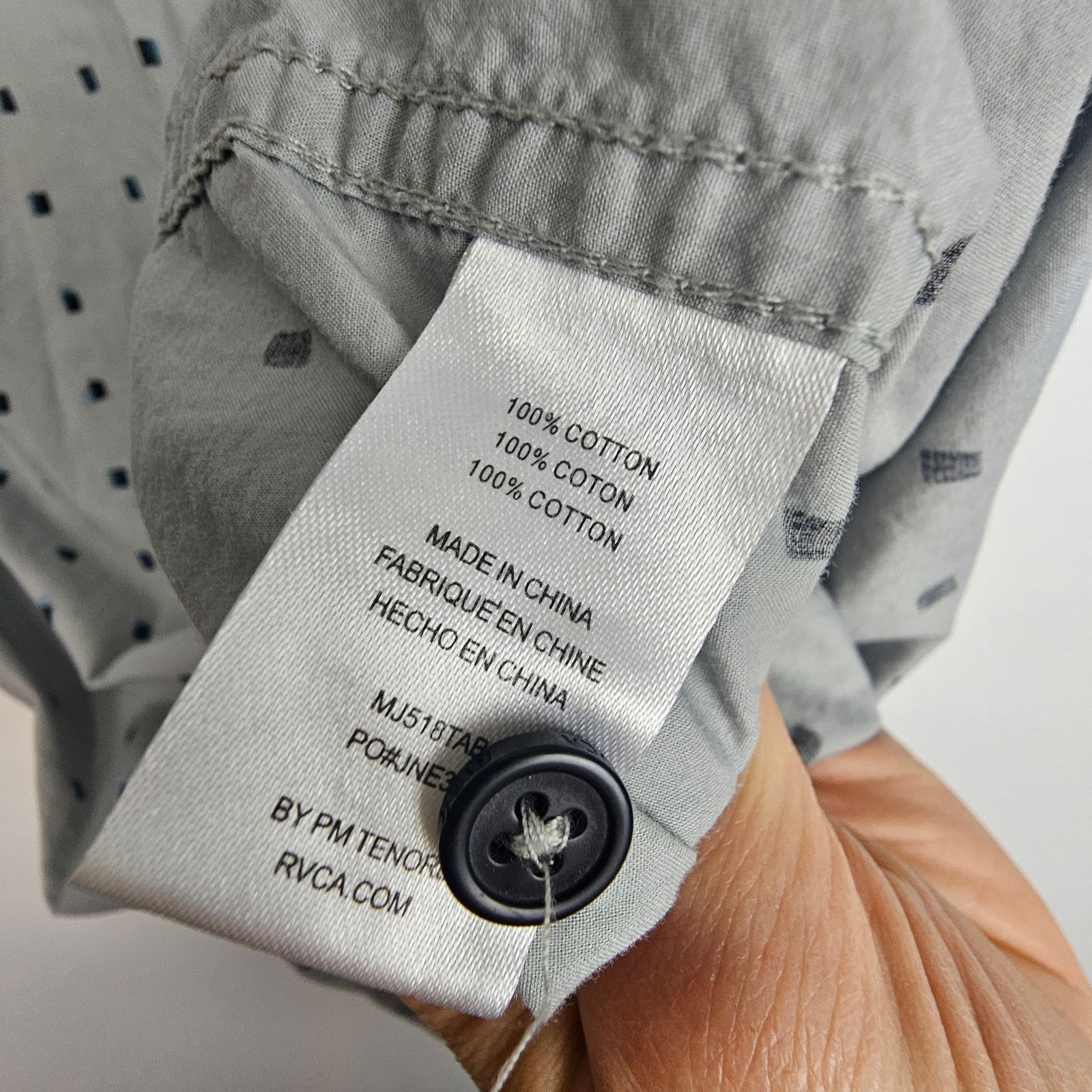 RVCA RVCA Shirt Men S Gray Geometric SS Casual Collared Preppy Size US S / EU 44-46 / 1 - 7 Thumbnail