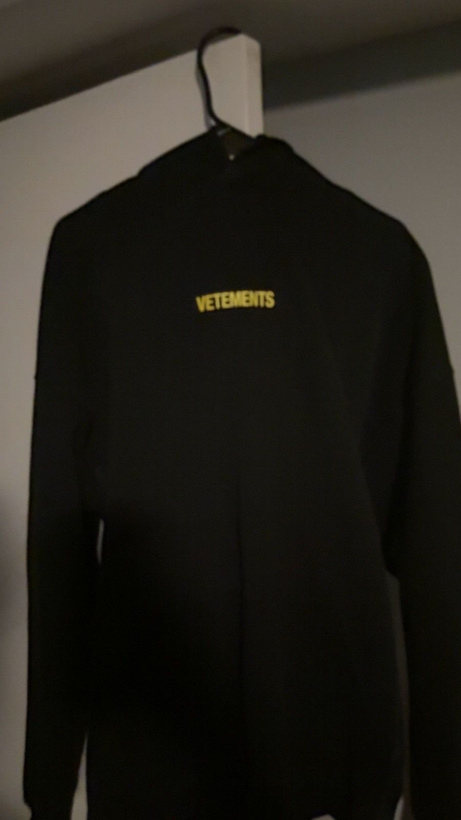 Vetements Vetements Yellow Logo hoodie Size US L / EU 52-54 / 3 - 1 Thumbnail