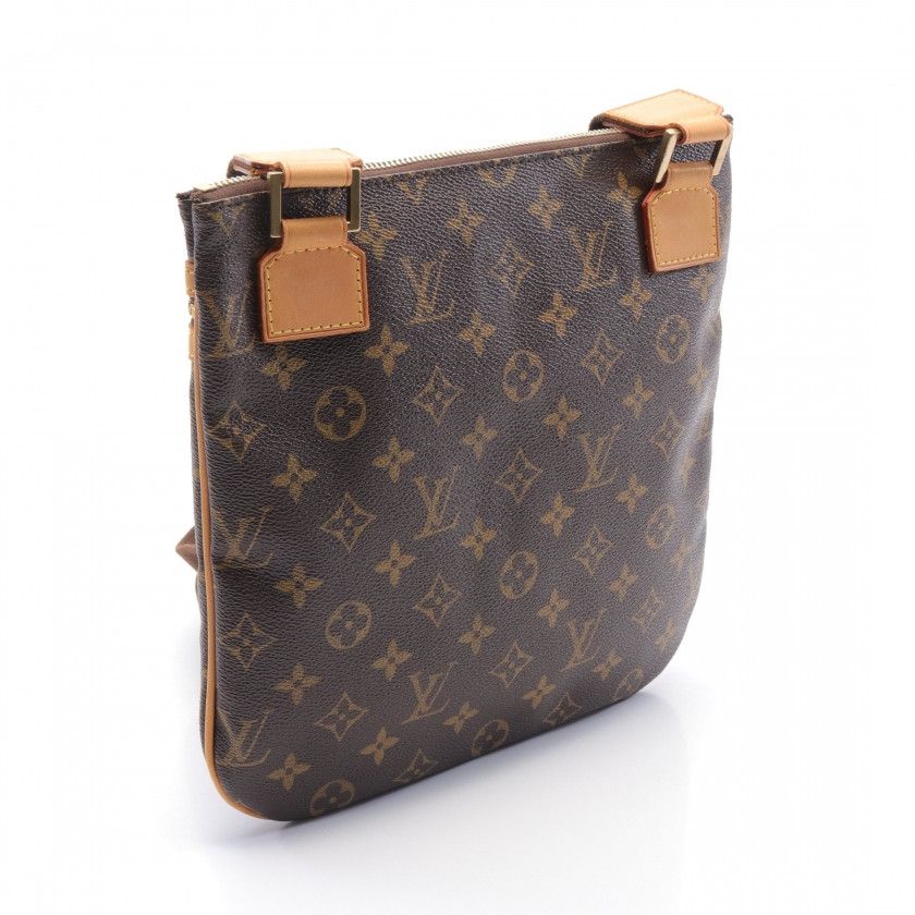 Louis Vuitton Pochette Bosphor Monogram Shoulder Bag Brown