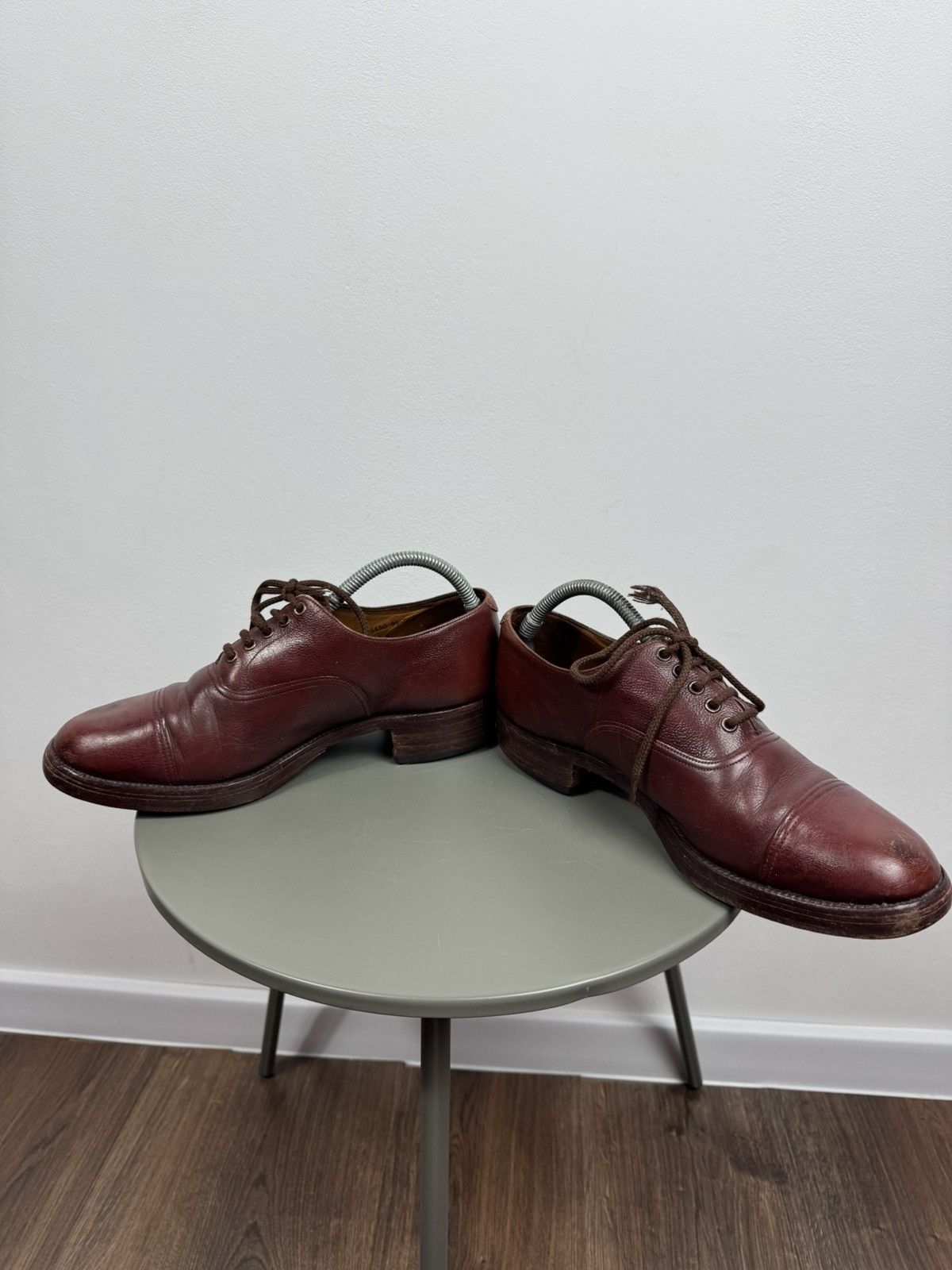 Other Vintage Heavy Leather Oxford Shoes US 9 Metal Heel Taps Size US 9 / EU 42 - 9 Thumbnail