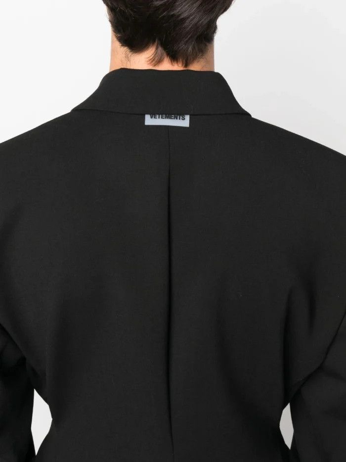 Vetements o1y0924 Blazers in Black Size US M / EU 48-50 / 2 - 2 Thumbnail