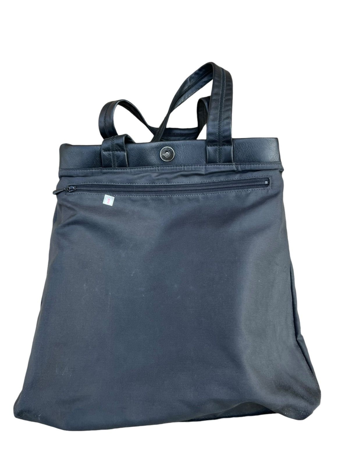 Leather × Moschino Vintage MOSCHINO Patina Black Leather Tote Bag Size ONE SIZE - 21 Thumbnail