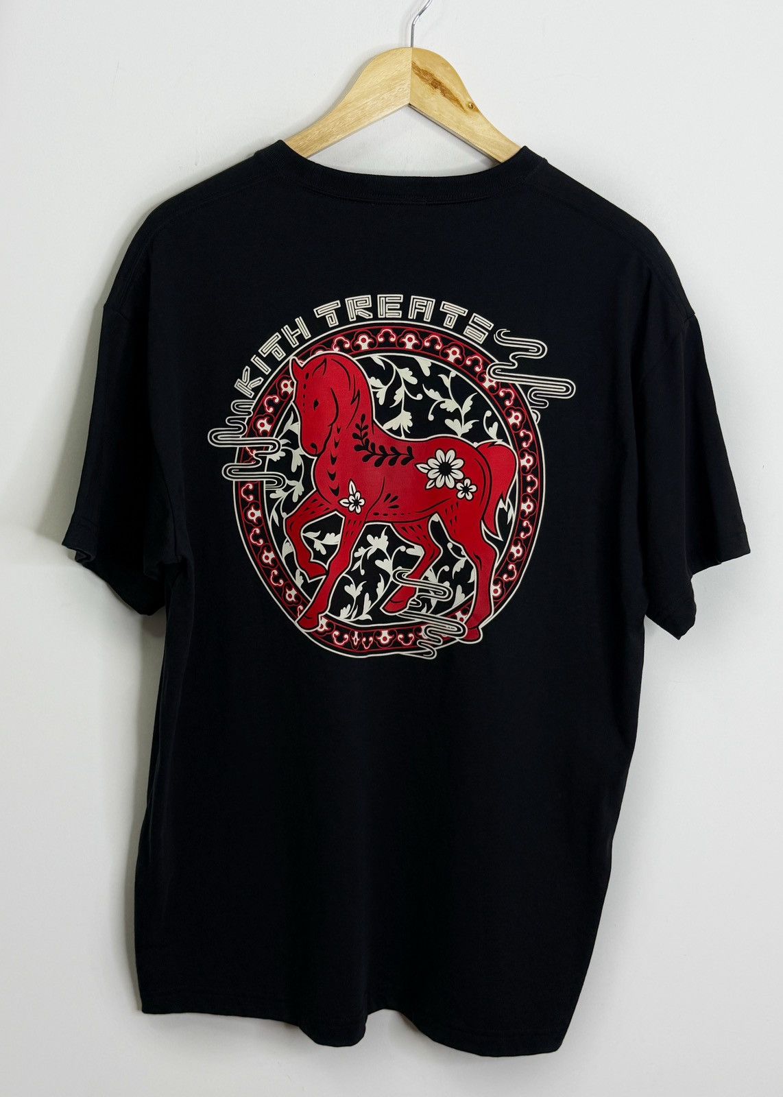 Kith Kith Treats Year of the Horse Vintage Tee Size US L / EU 52-54 / 3 - 1 Thumbnail