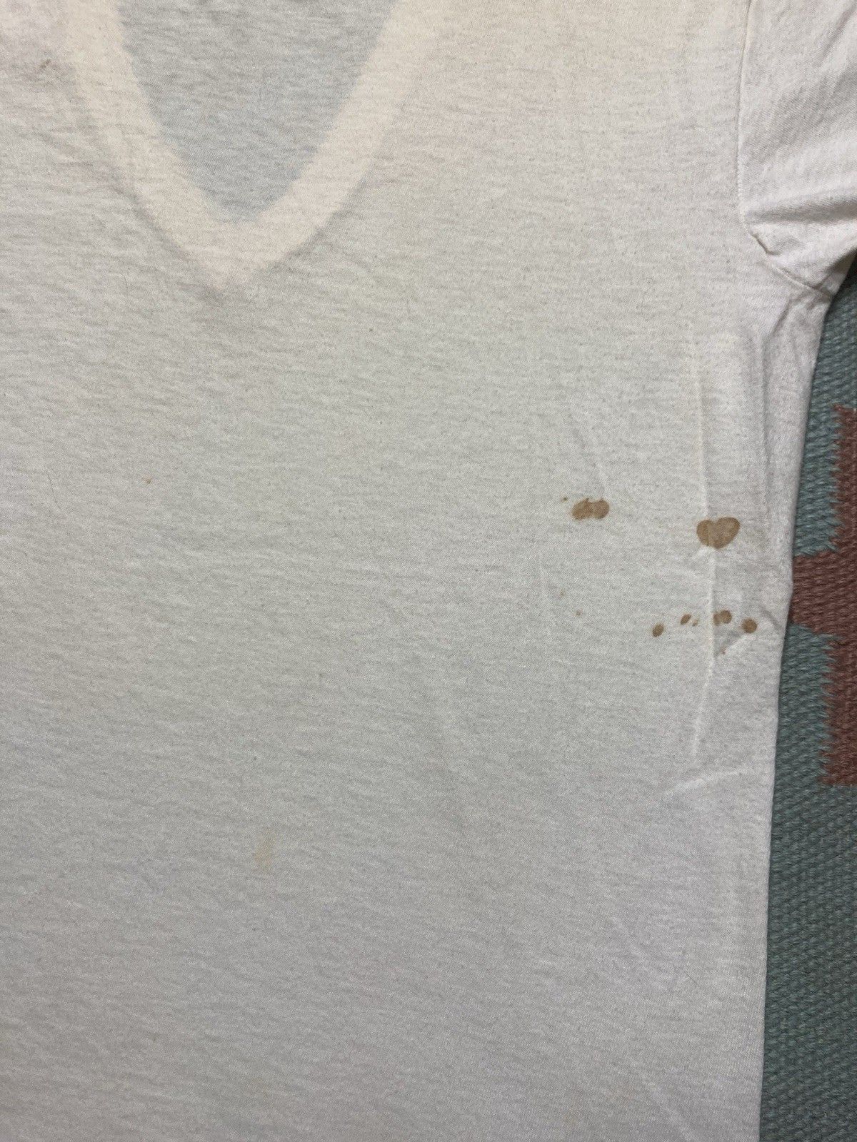 Vintage 70s blank white t shirt v neck soft cotton single stitch M Size US M / EU 48-50 / 2 - 9 Thumbnail