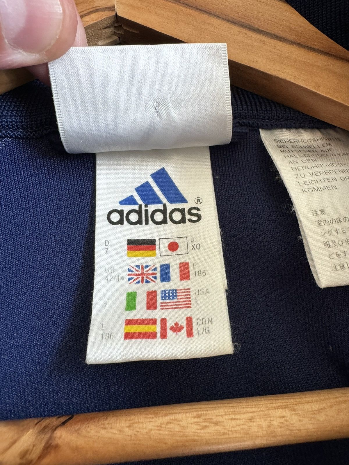 Adidas Vintage Ajax 2000 1/4 Zip Sweathirt Soccer Jersey Football Size US L / EU 52-54 / 3 - 11 Thumbnail