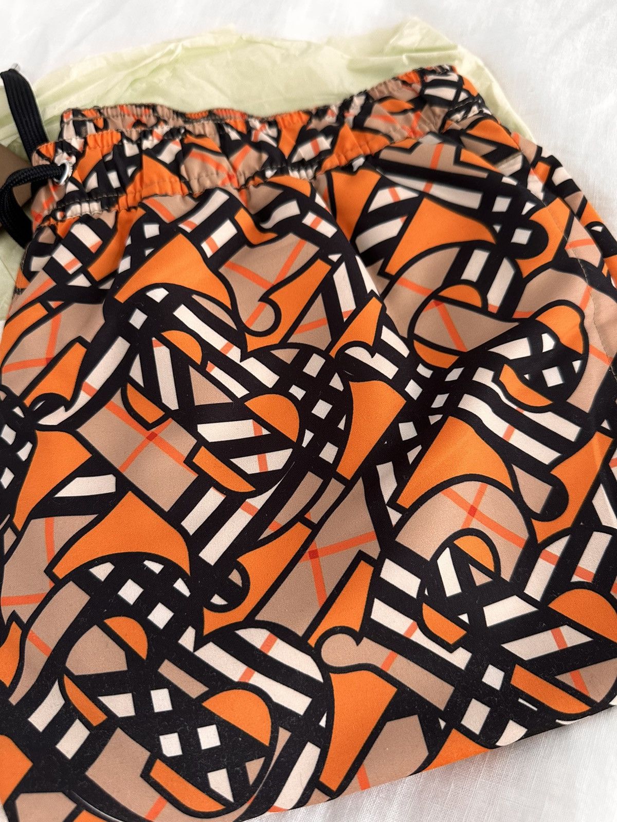 Burberry Burberry Swimsuit Size US 30 / EU 46 - 3 Thumbnail