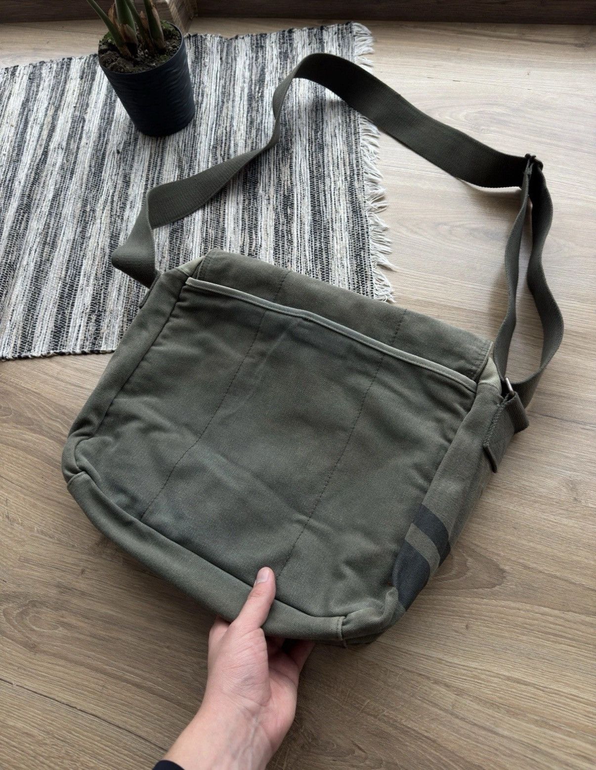 Avirex VINTAGE AVIREX USA ARCHIVE ARMY CROSSBODY SHOULDER BAG MEN Size ONE SIZE - 13 Thumbnail