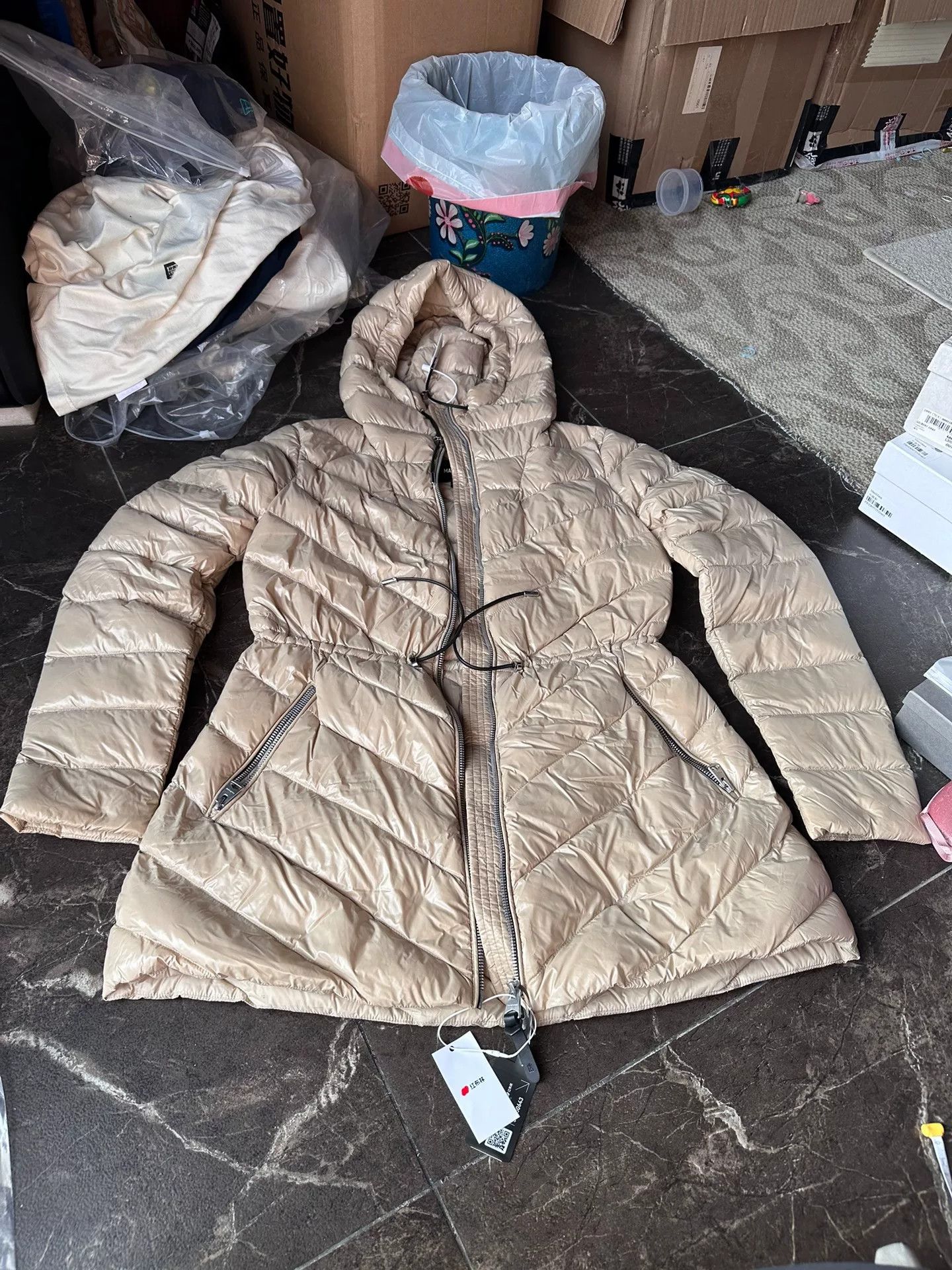 Mackage Mackage Arita Shiny Down Jacket Size M / US 6-8 / IT 42-44 - 1 Thumbnail