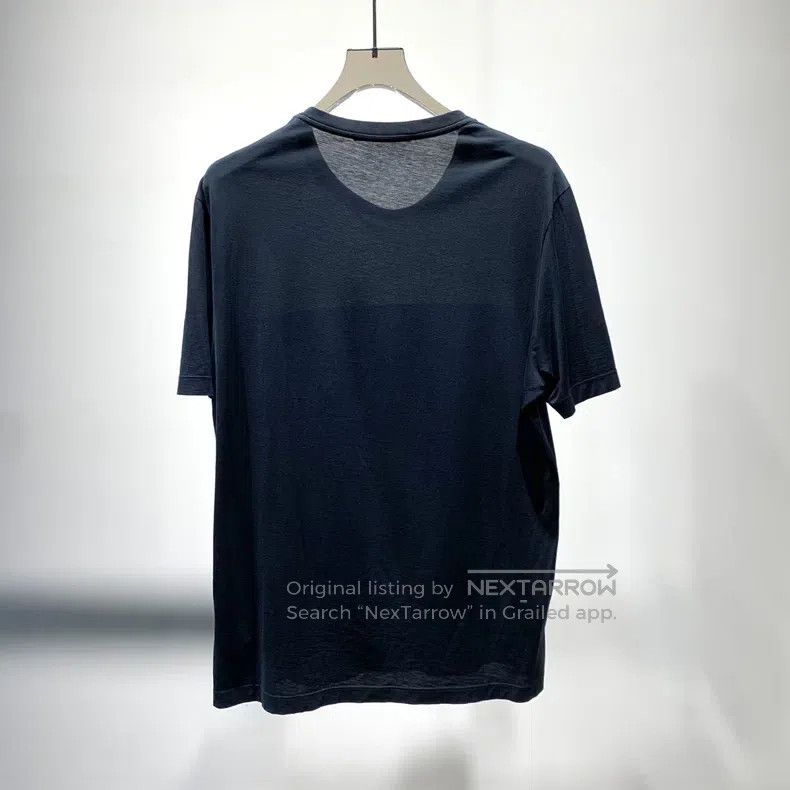 Louis Vuitton Louis Vuitton Chest patch full print short sleeve T-shirt Size US L / EU 52-54 / 3 - 7 Thumbnail