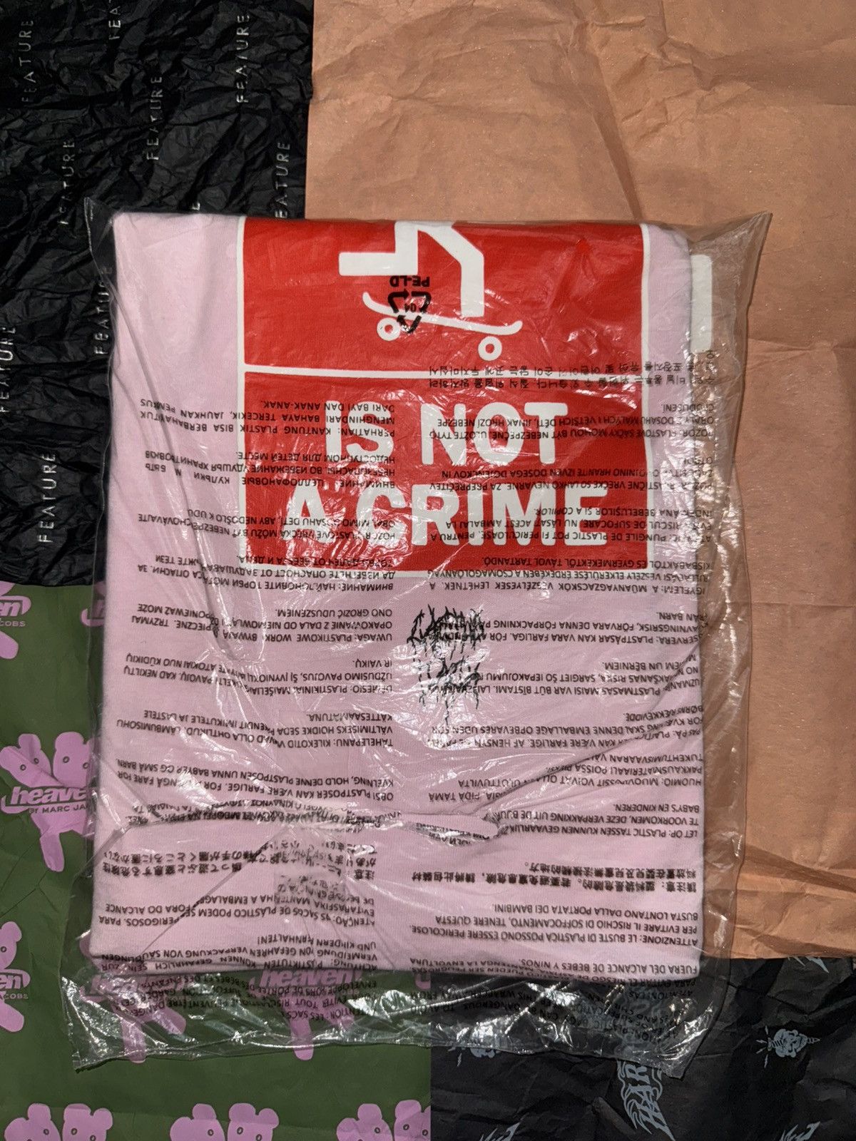 Travis Scott Travis Scott Not A Crime T-Shirt Size US L / EU 52-54 / 3 - 4 Thumbnail