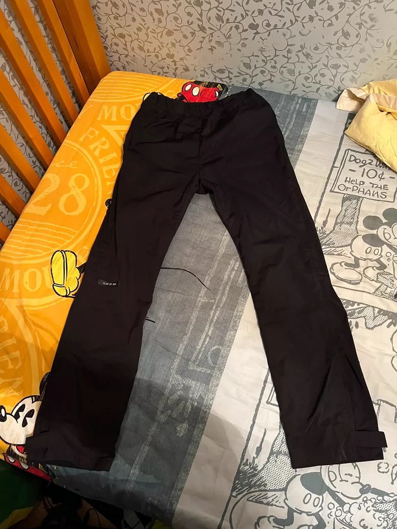 Fear of God Fear of God 6th Nylon Baggy Pants Size US 26 / EU 42 - 1 Thumbnail