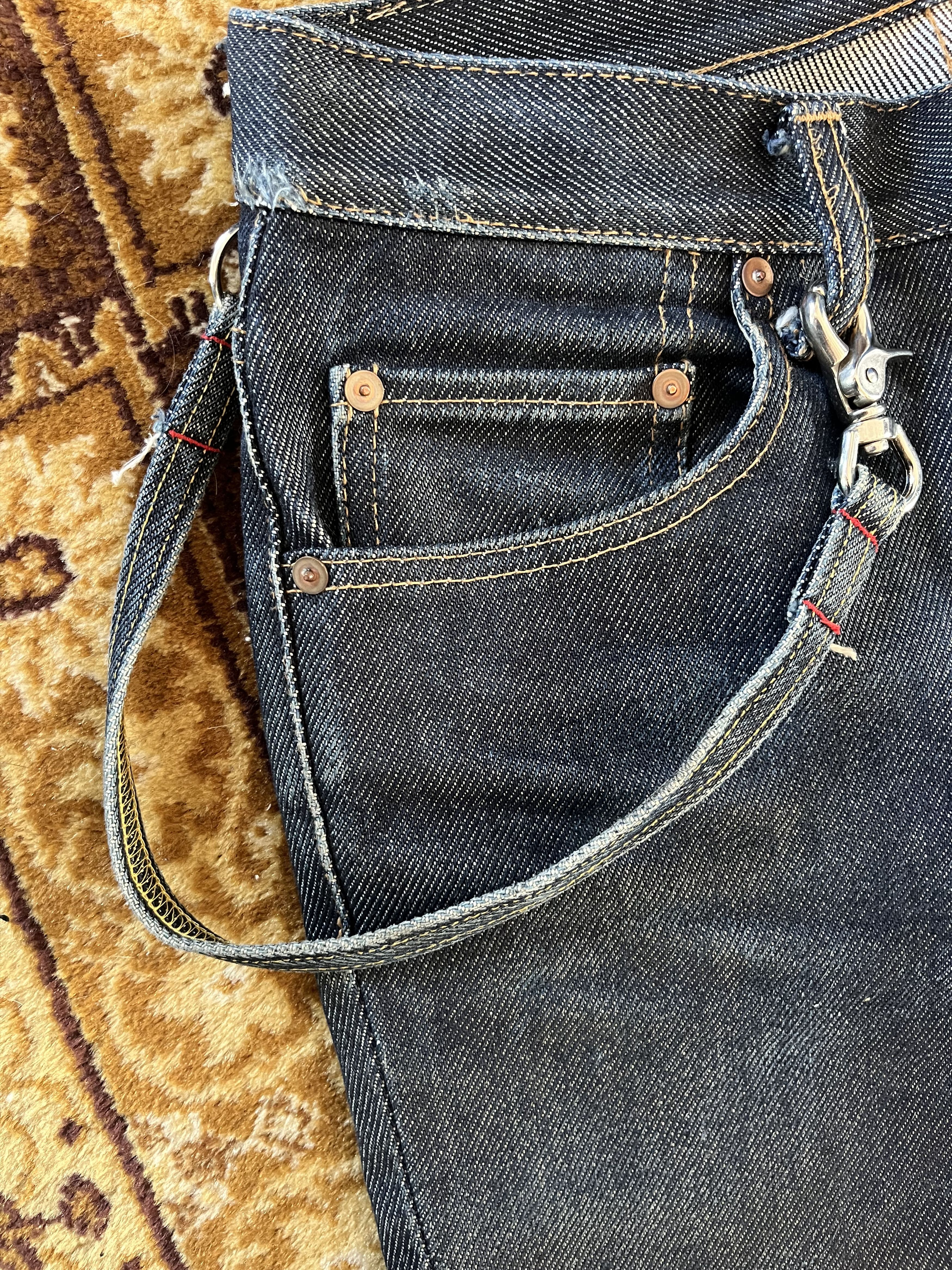 Iron Heart Vintage iron heart 21oz free bees bootcut denim Size US 28 / EU 44 - 5 Thumbnail