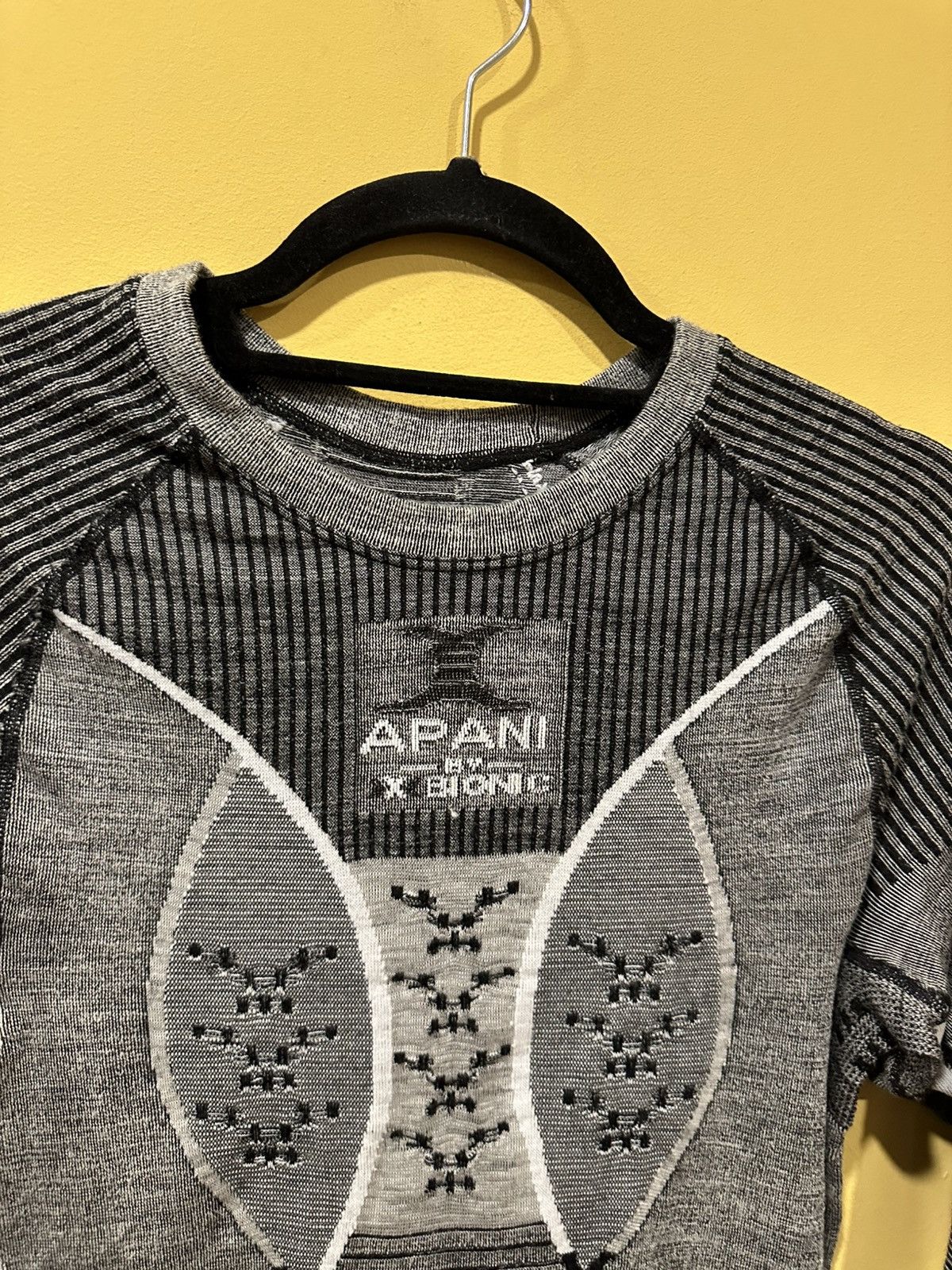 Other X-BIONIC Apani 4.0 Merino Shirt Long Sleeve Mens size L Size US L / EU 52-54 / 3 - 2 Thumbnail
