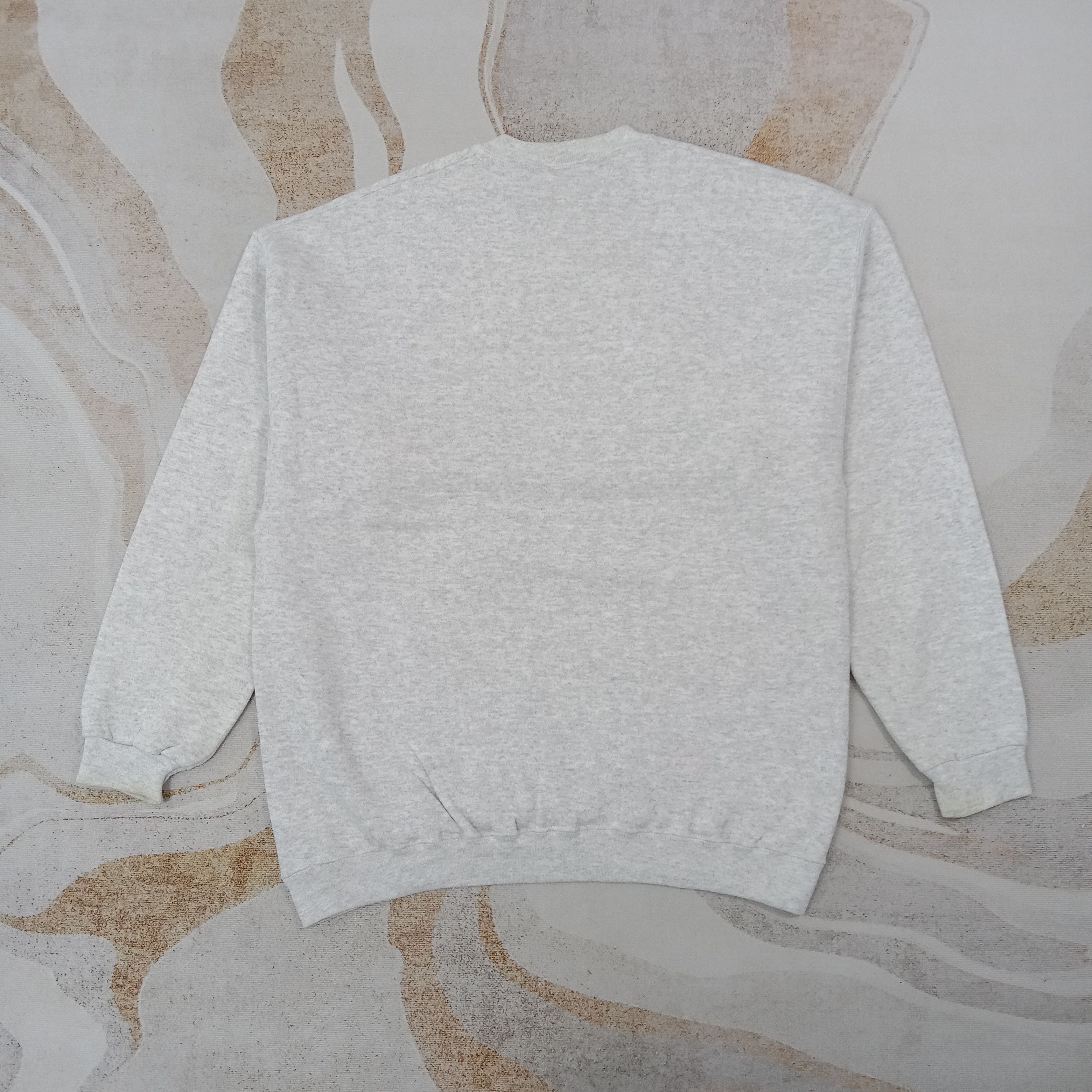 Vintage Blackhawk Football Team Sweatshirt C266N15 Size US L / EU 52-54 / 3 - 4 Thumbnail