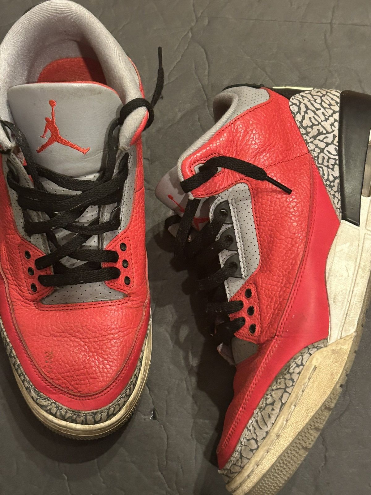 Jordan Brand Air Jordan 3 Retro SE Size US 10 / EU 43 - 1 Thumbnail