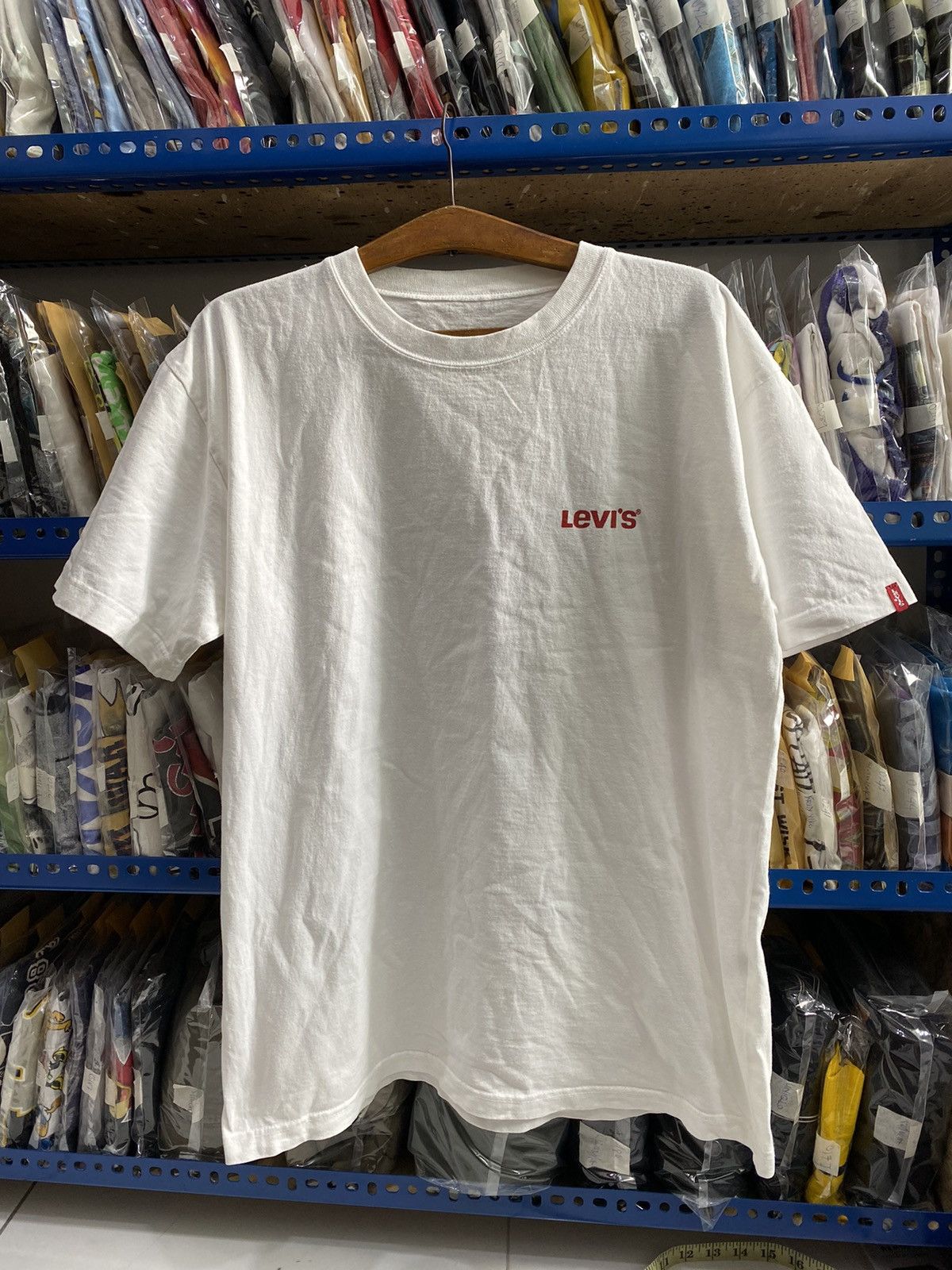 Levi's LEVIS TSHIRT Size US M / EU 48-50 / 2 - 1 Thumbnail
